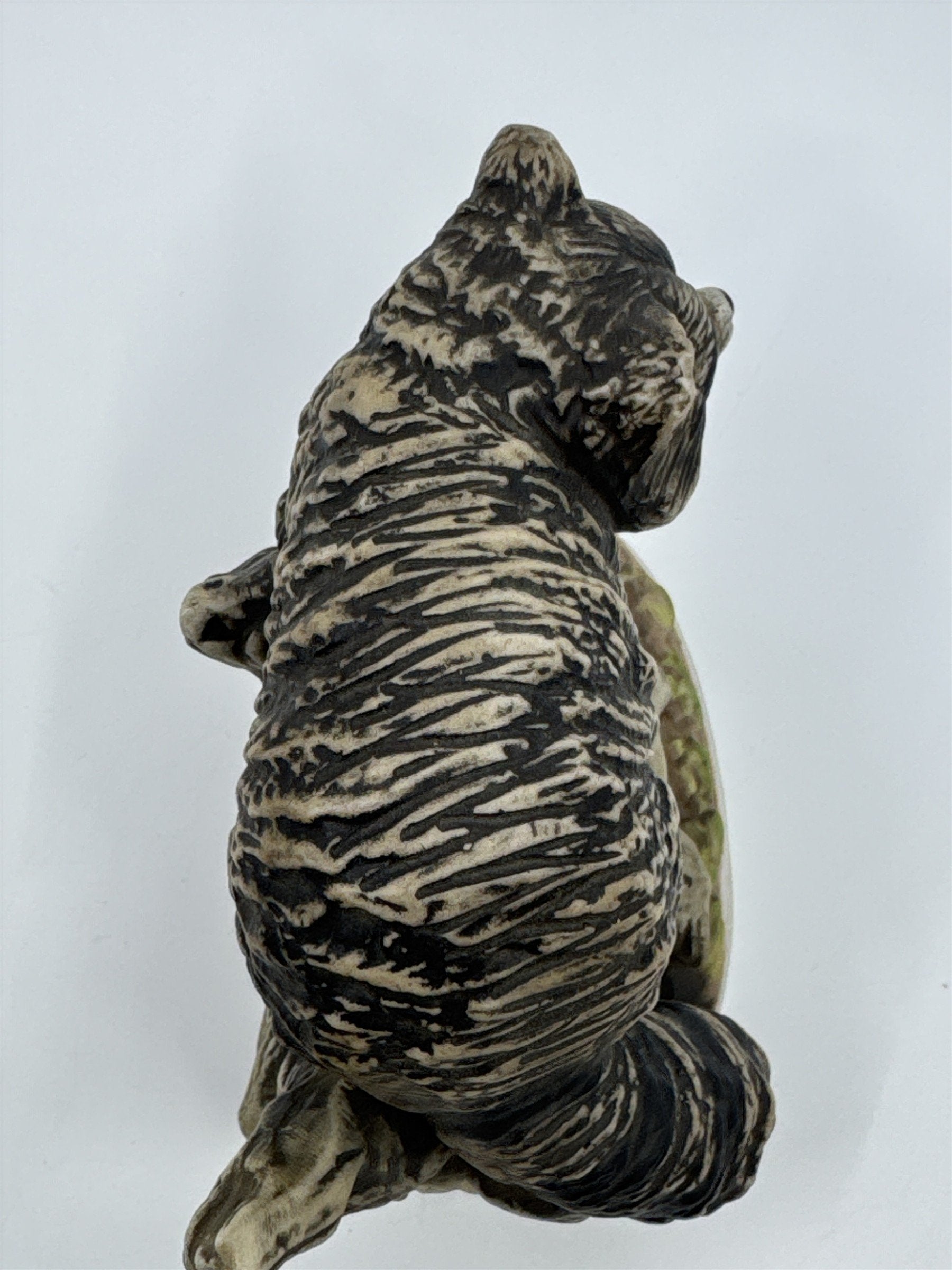 Vintage Homco Raccoon On A Log Figurine Animal Nature #1423 Porcelain Home Decor