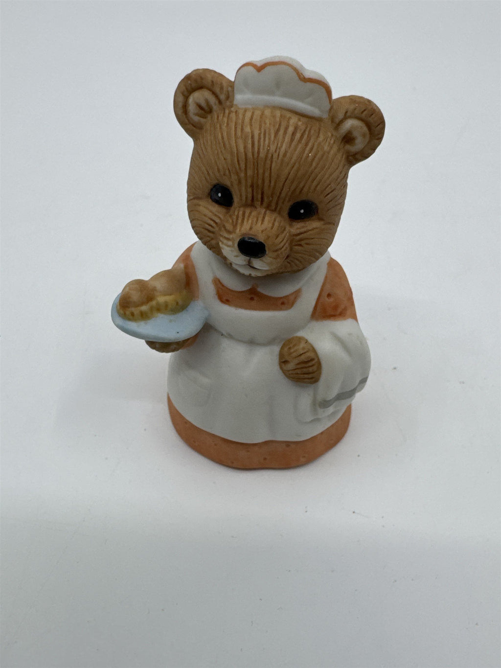 Vintage Homco Porcelain Bear Maid/Mother With Apron Figurine #8805