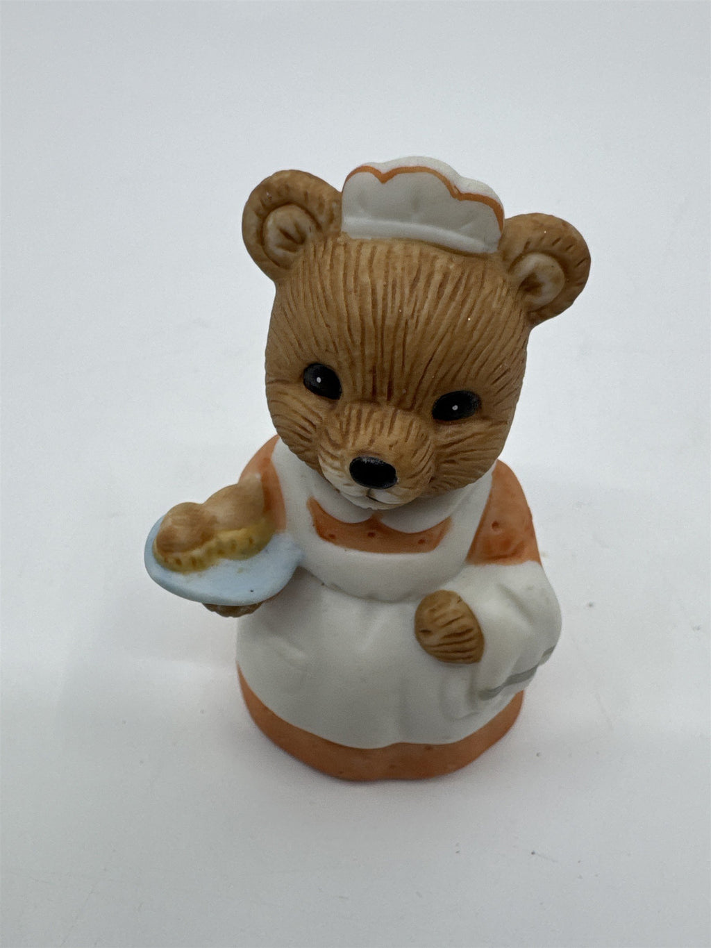 Vintage Homco Porcelain Bear Maid/Mother With Apron Figurine #8805
