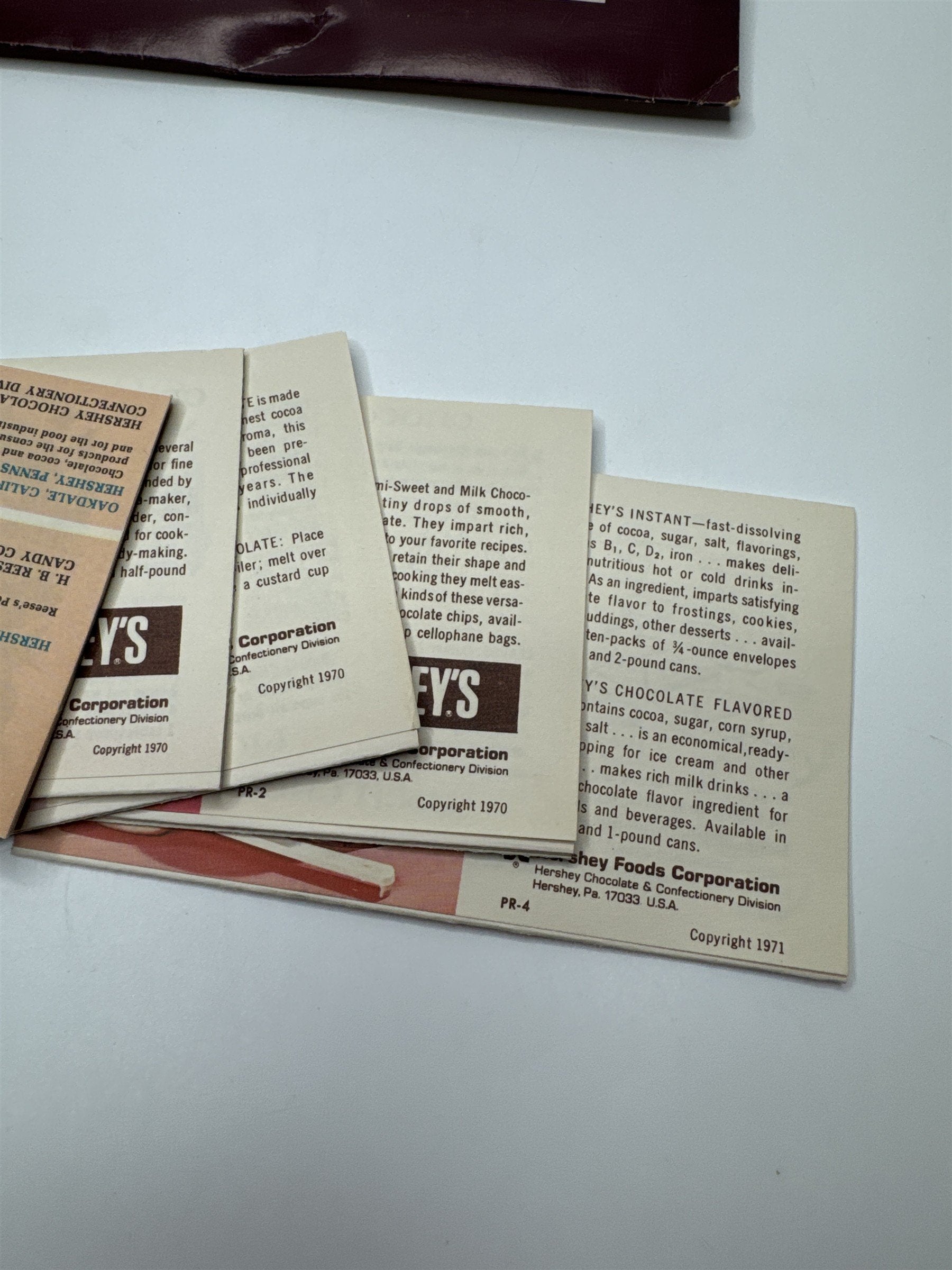 1971 Hershey's Souvenir Pack /w Family-Friendly Recipes