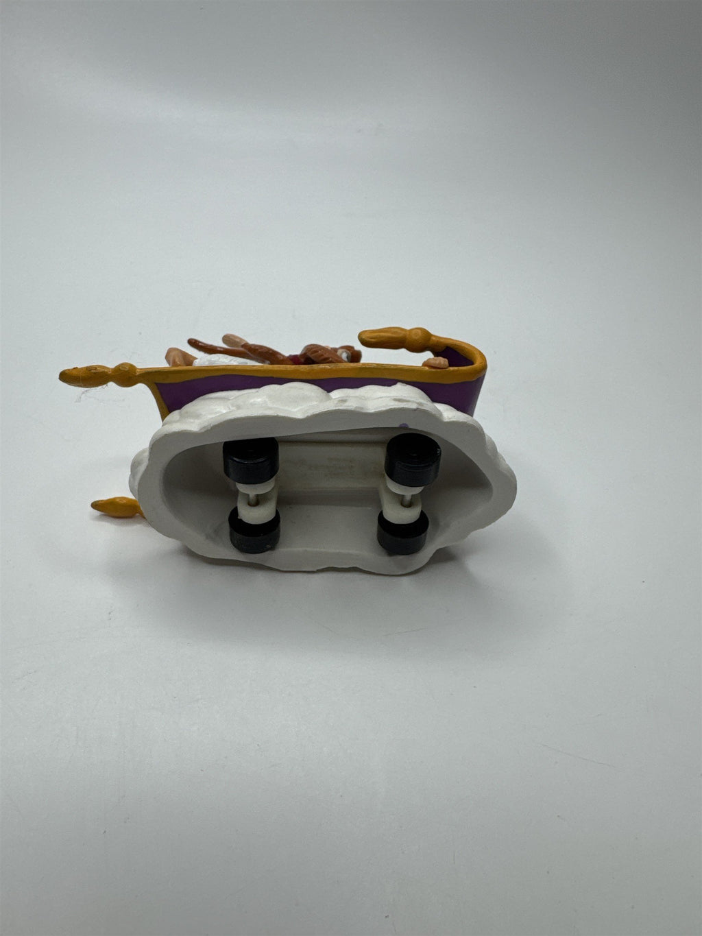 Vintage 1992 Disney Applause Aladdin & Abu Flying Carpet Wheels Toy Car Figure