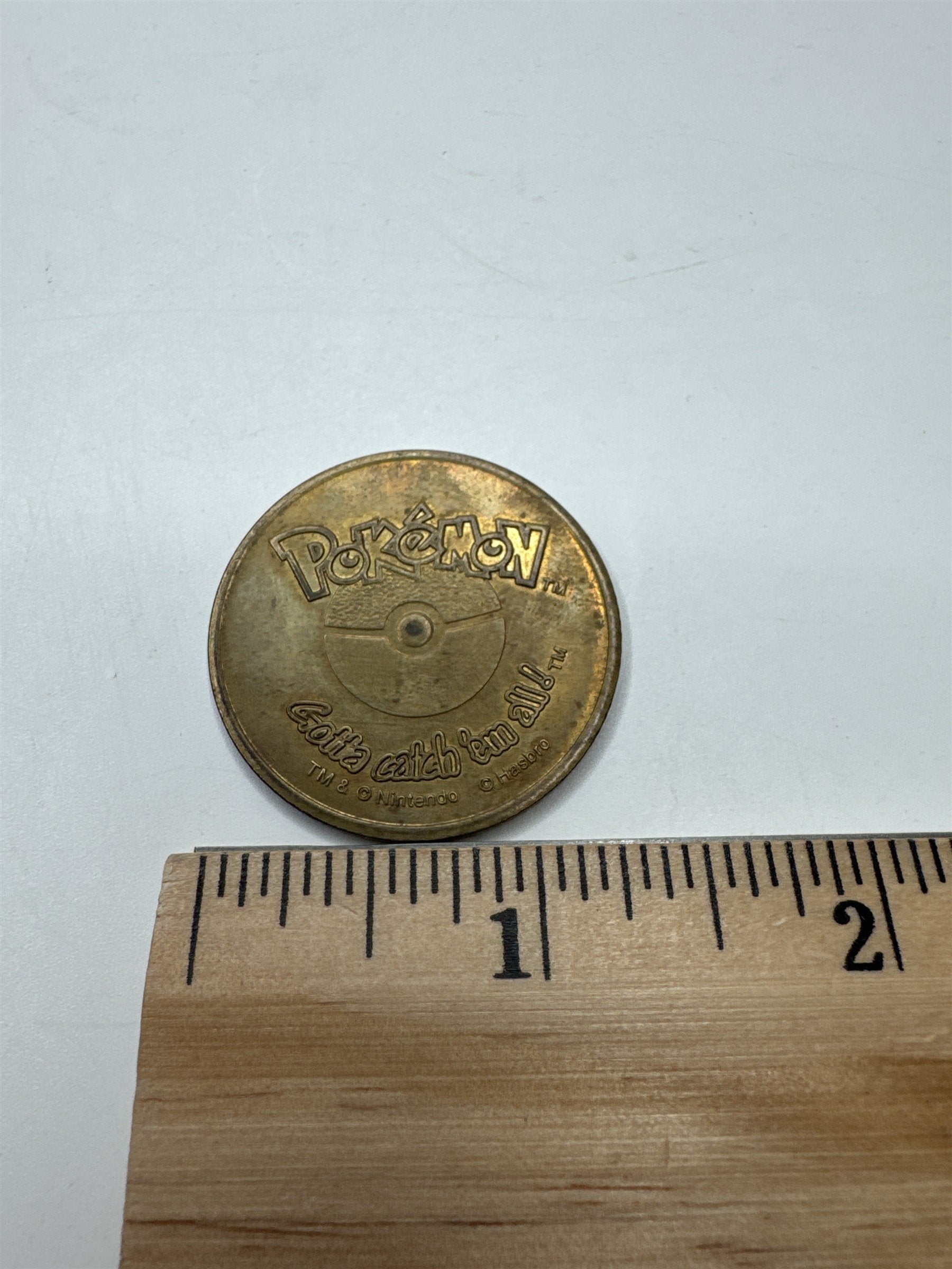 1999 Vintage Nintendo Hasbro Pokemon Battle Coin Gold Butterfree #12
