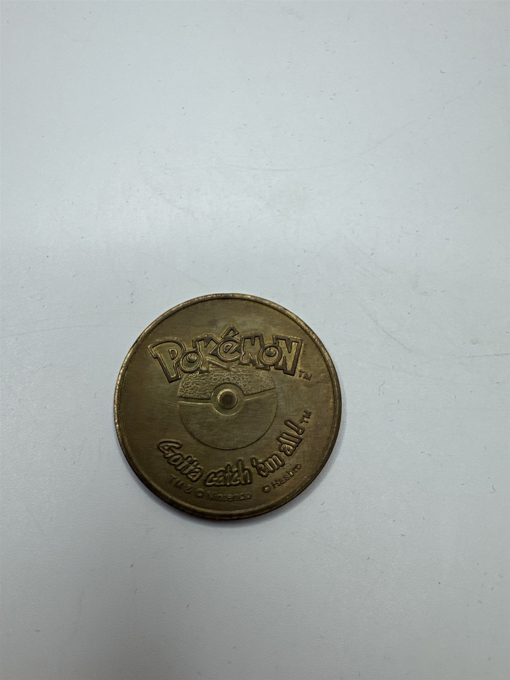 1999 Vintage Nintendo Hasbro Pokemon Battle Coin Gold Aerodactyl #142