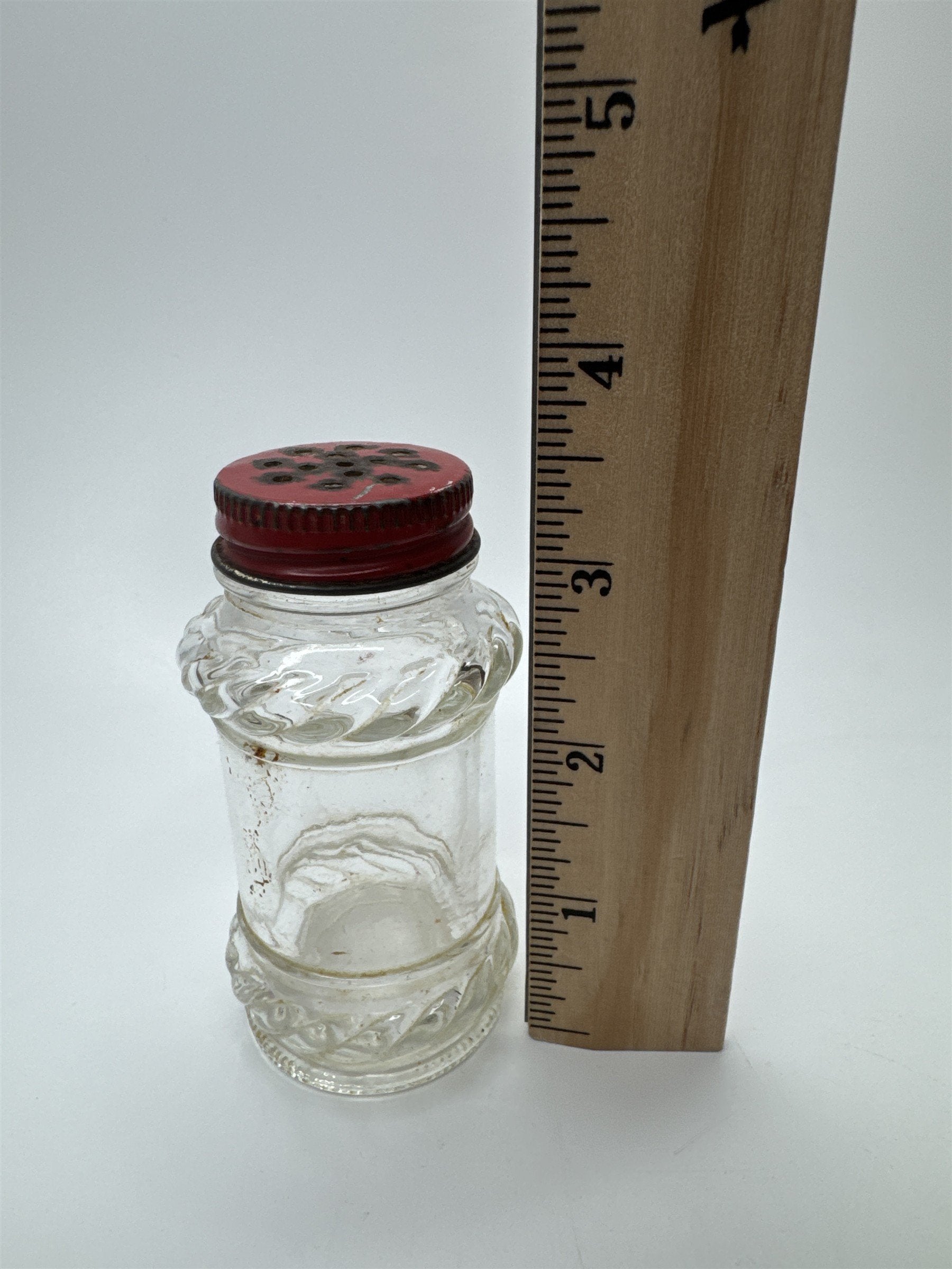 Vintage Glass Salt Shaker /w Red Metal Screw-On Cap Nostalgic Ornate Glass