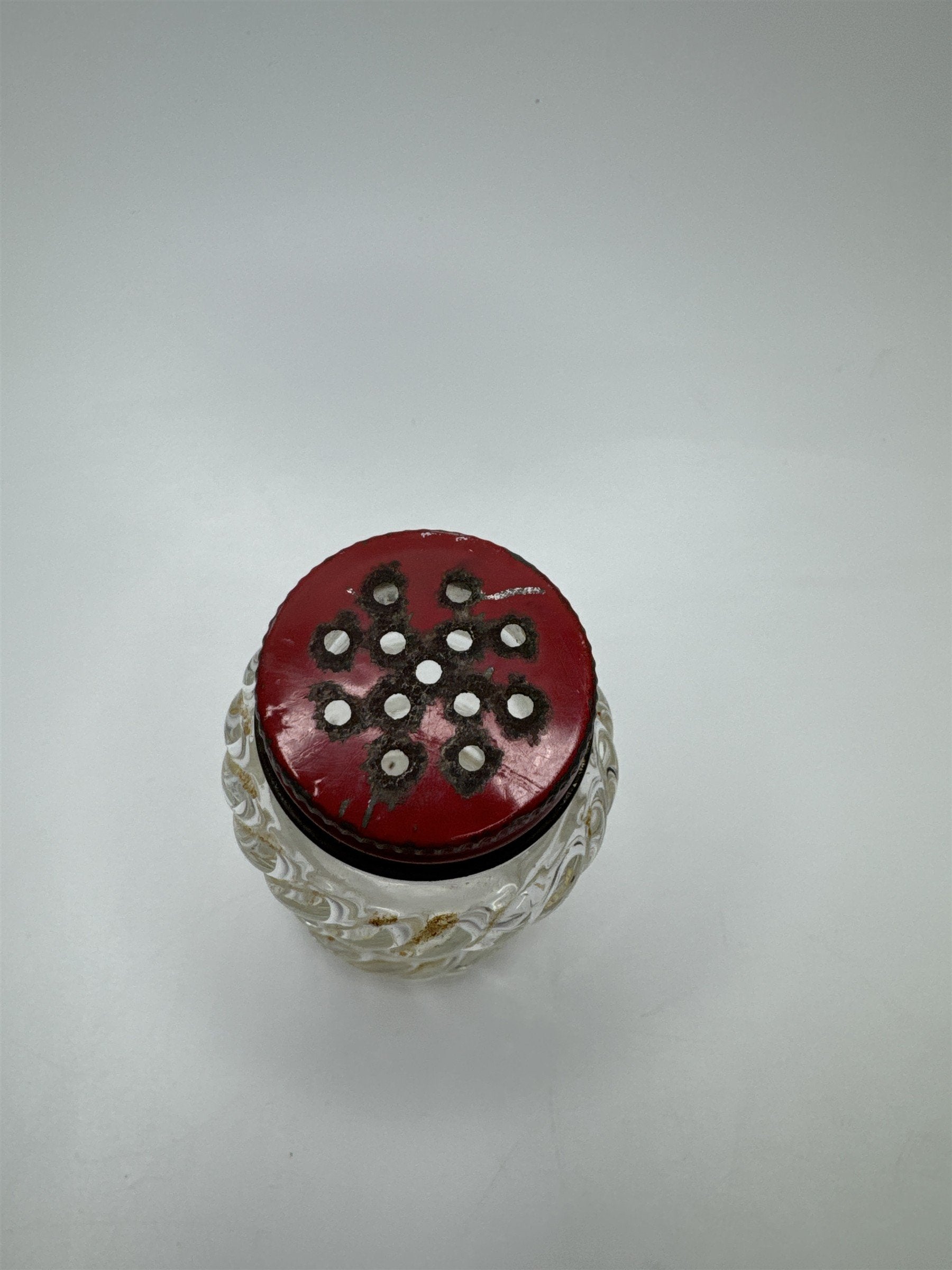 Vintage Glass Salt Shaker /w Red Metal Screw-On Cap Nostalgic Ornate Glass