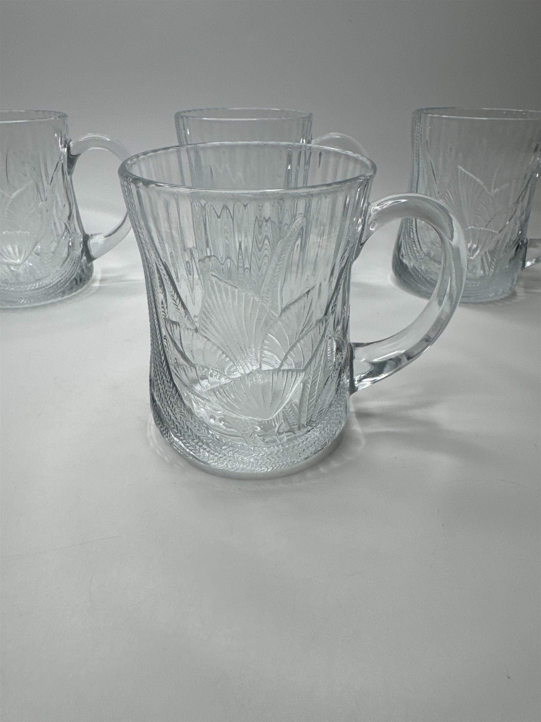 Vintage Set of 4 Arcoroc Canterbury Crocus Glass Coffee Mugs France