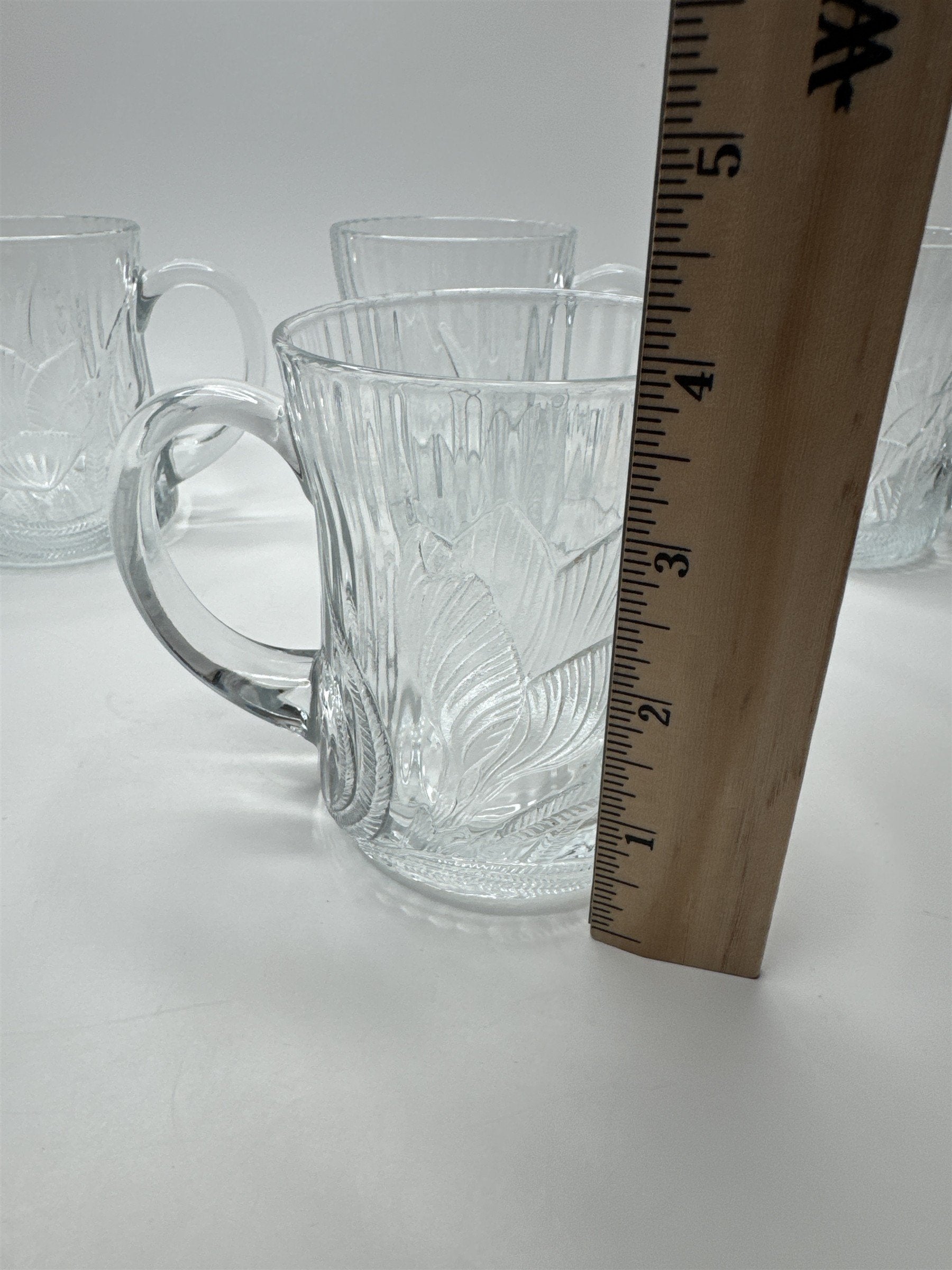 Vintage Set of 4 Arcoroc Canterbury Crocus Glass Coffee Mugs France