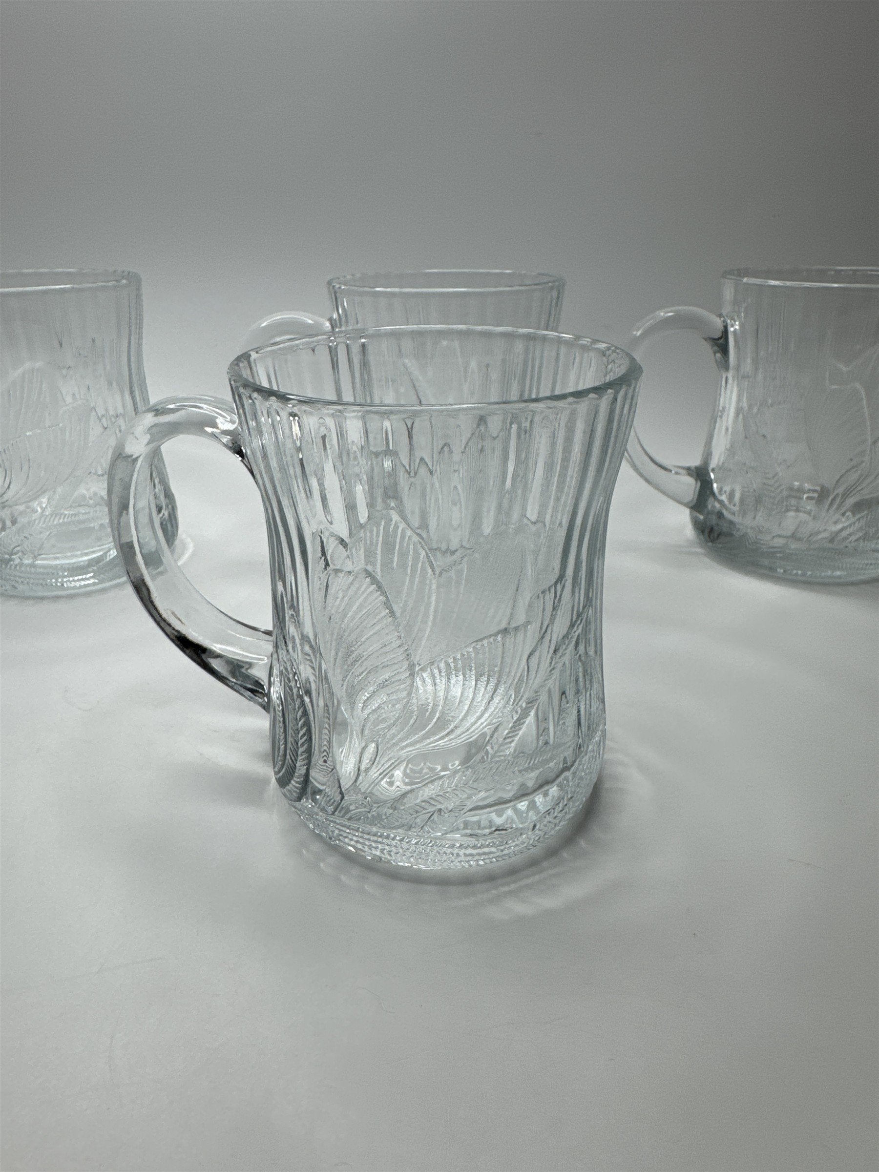 Vintage Set of 4 Arcoroc Canterbury Crocus Glass Coffee Mugs France