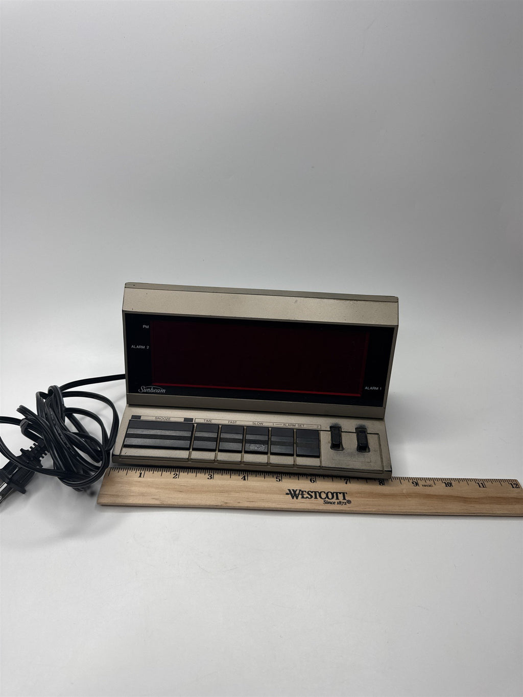 Vintage 90s Sunbeam Electric Digital Alarm Clock /w Snooze Red LED Model WE38