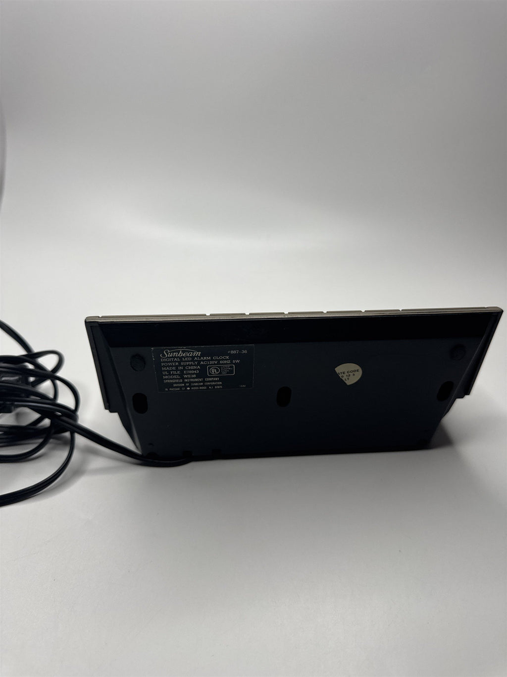 Vintage 90s Sunbeam Electric Digital Alarm Clock /w Snooze Red LED Model WE38