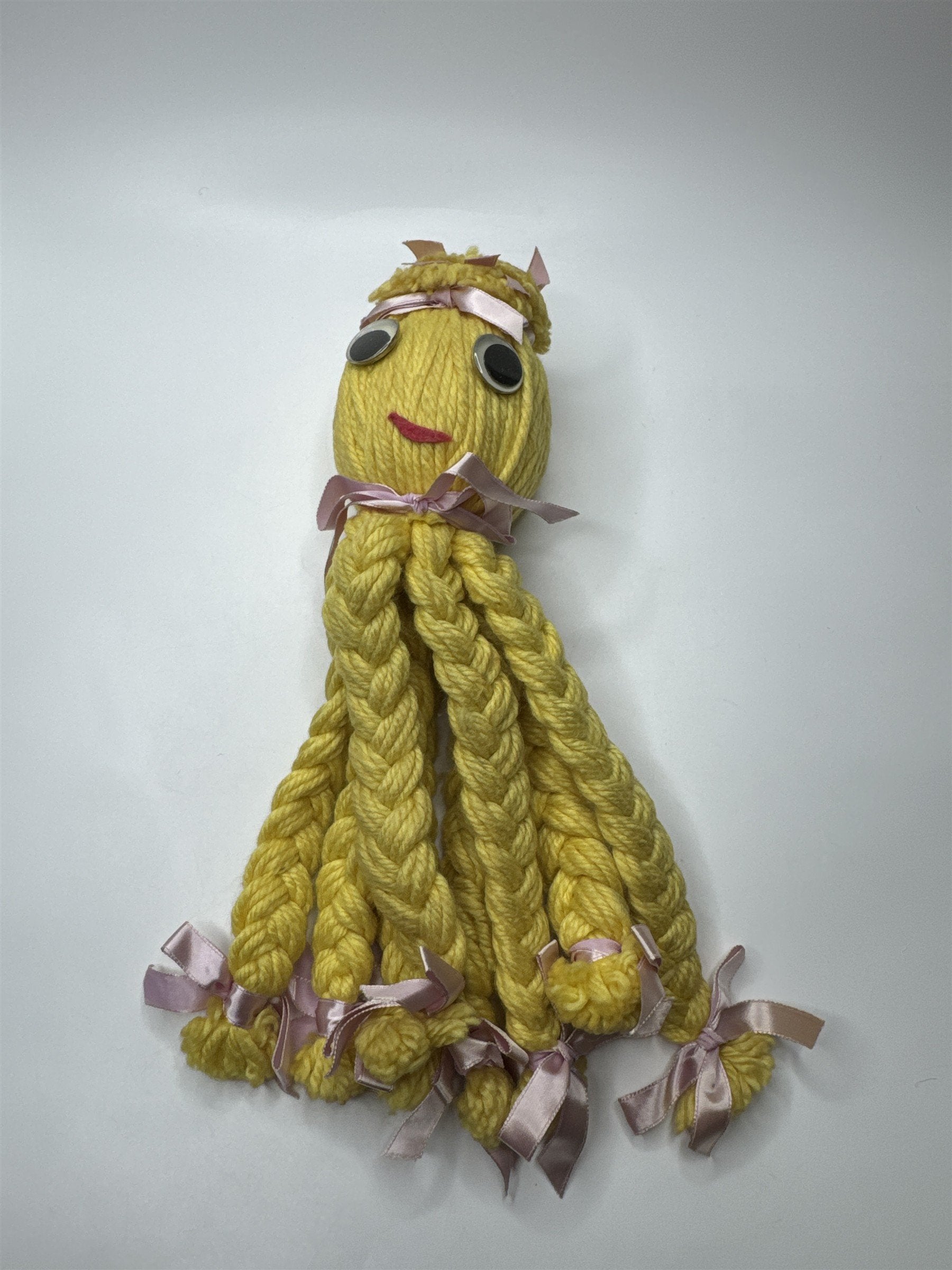 Vintage Handmade Pennsylvania Crochet Happy Yellow Octopus /w Crazy Eyes