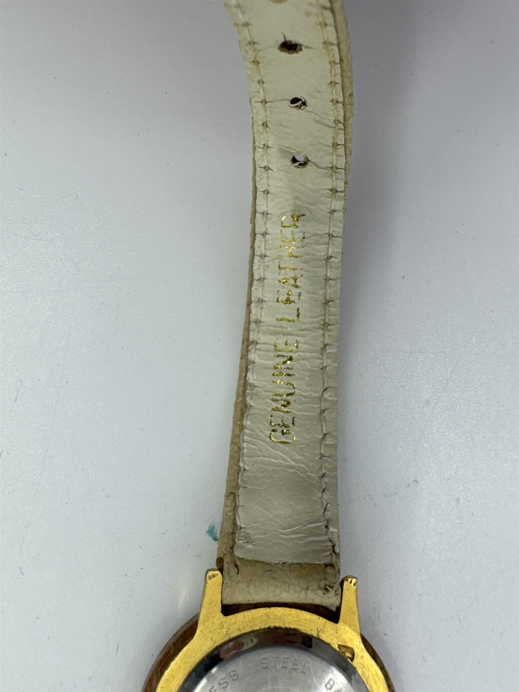 Women's Broadway Wristwatch Creme Colored Genuine Leather Watch