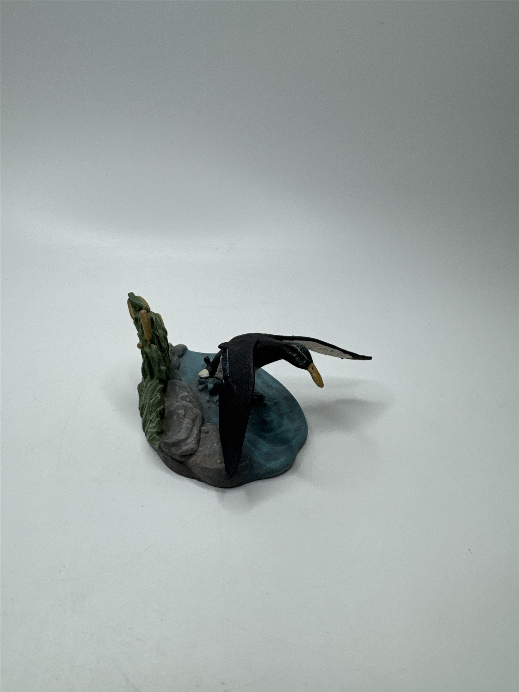 Avon 1989 Native American Collection Mallard Duck Flying Over Pond