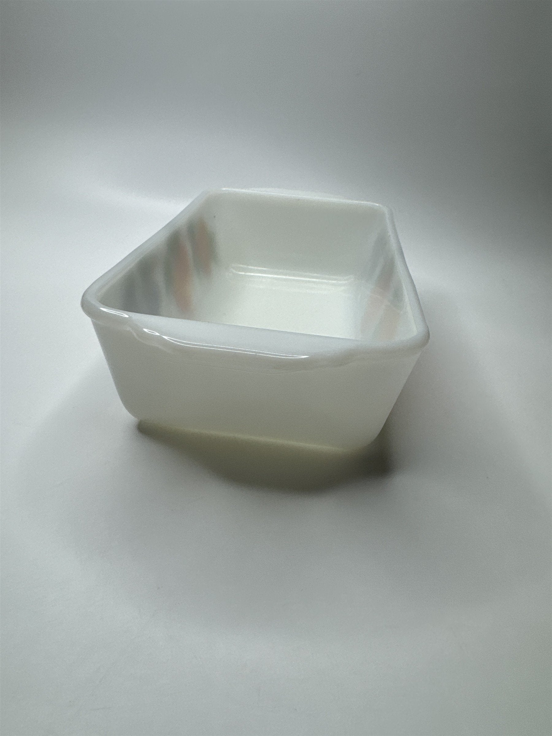 Anchor Hocking Fire King 9x5 1 Qt Loaf Pan Fruit Peaches Grapes #409 Milk Glass