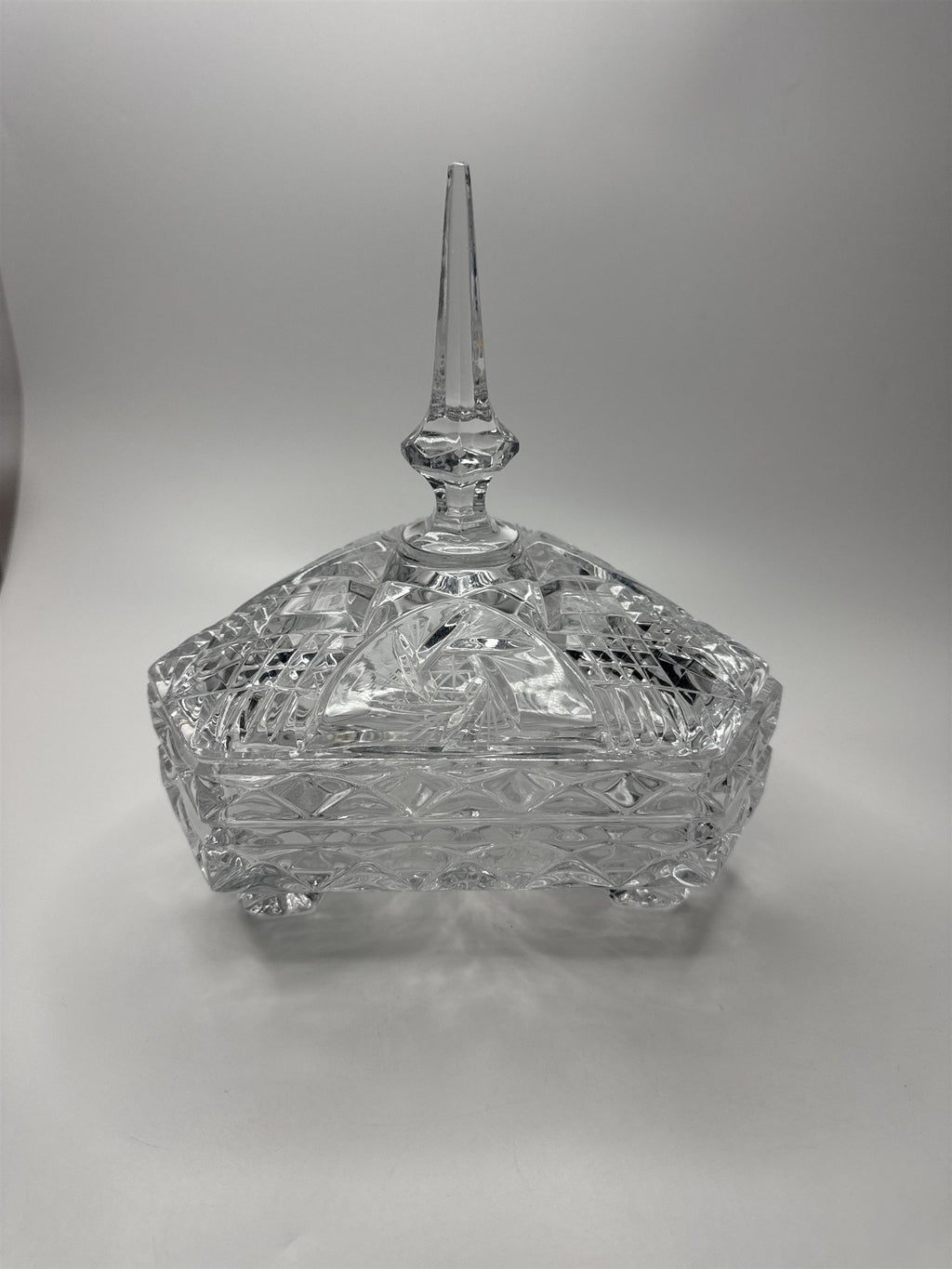 Vintage Elegant Crystal Lidded Candy Dish 3 Footed Triangle Tall Finial Beauty