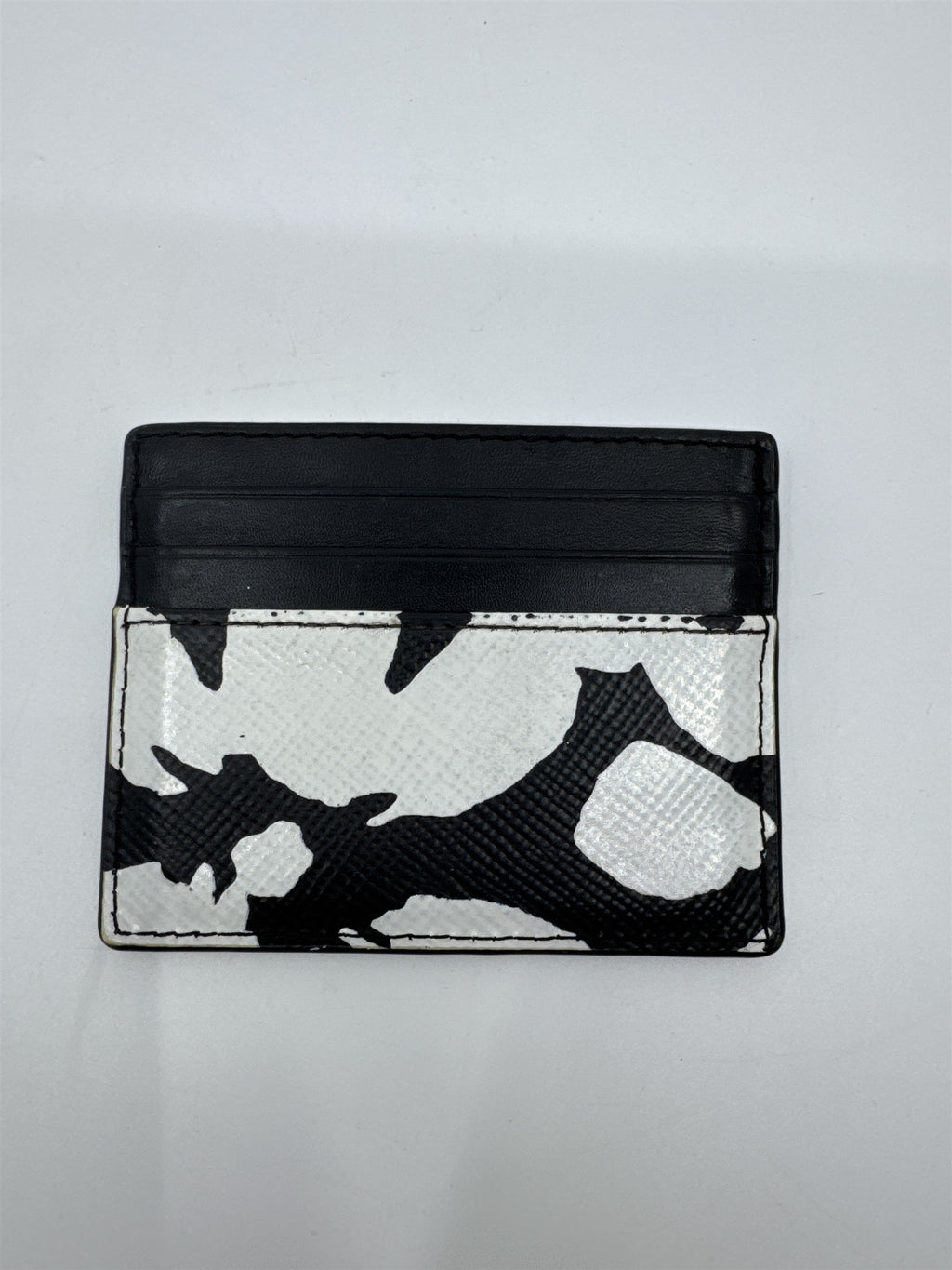 Michael Kors Black And White Floral/Blotch Pattern Unisex Card Wallet