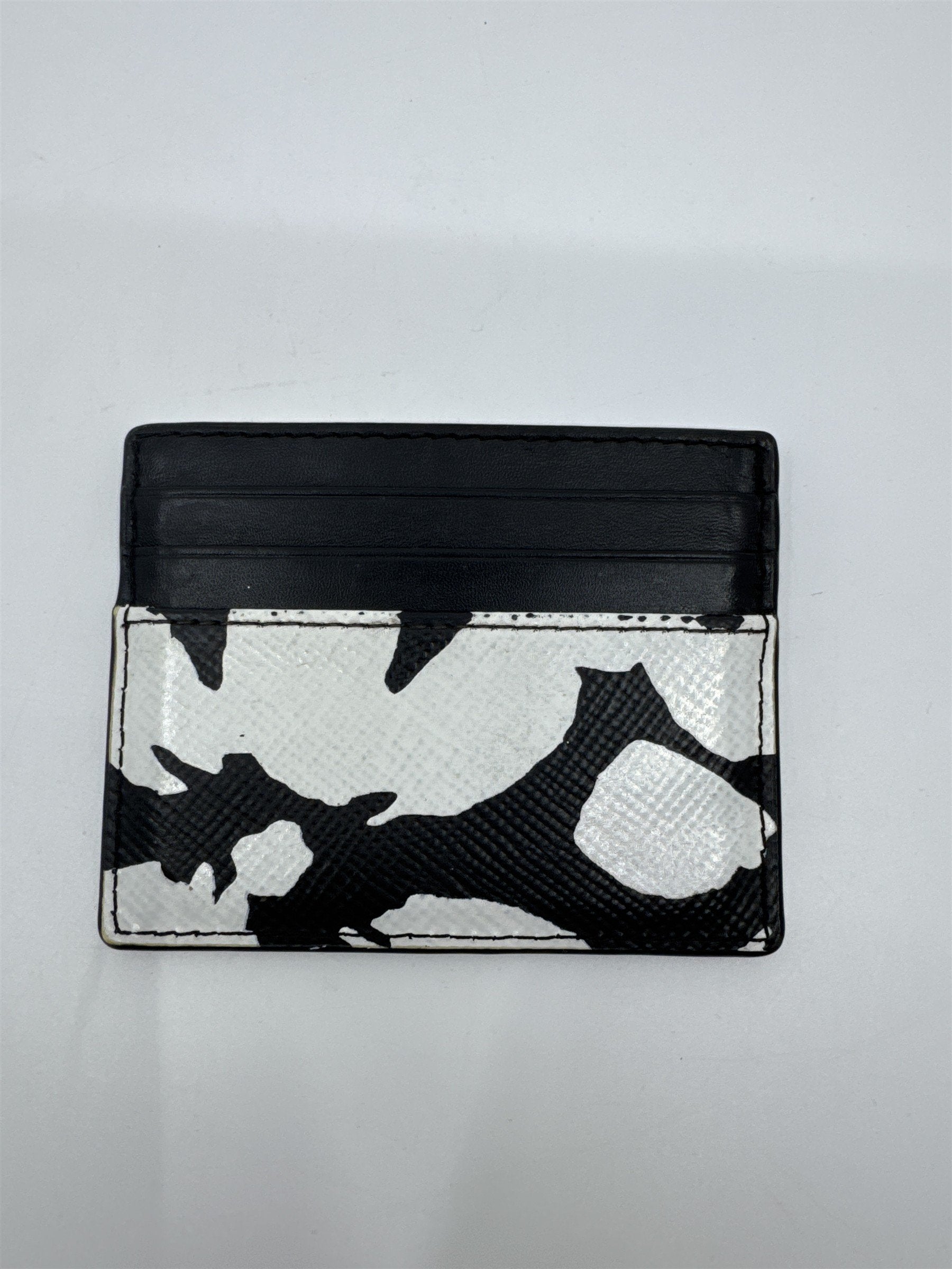 Michael Kors Black And White Floral/Blotch Pattern Unisex Card Wallet