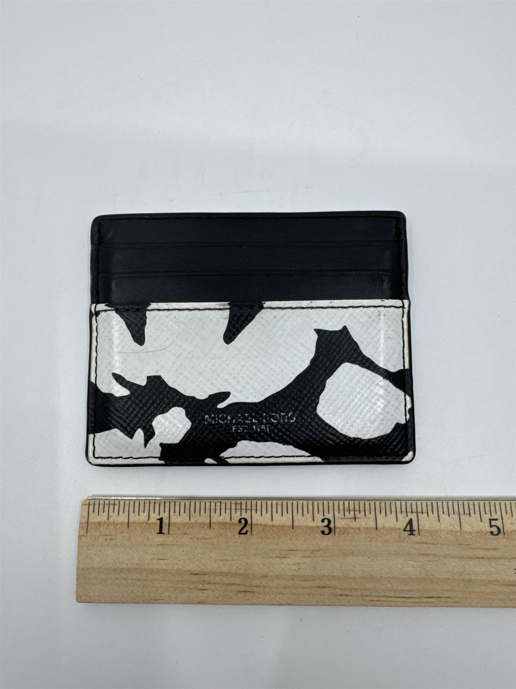 Michael Kors Black And White Floral/Blotch Pattern Unisex Card Wallet