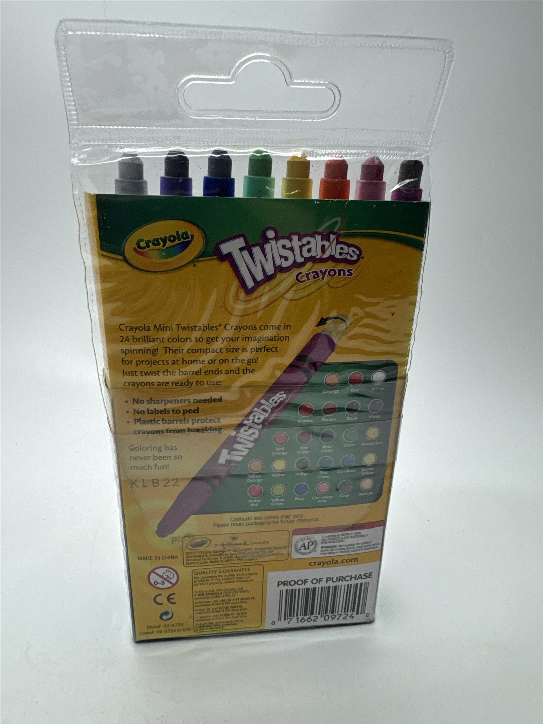 Crayola 2012 Set of 24 Twistables Twist Crayons (No Sharpening) DANDELION NOS