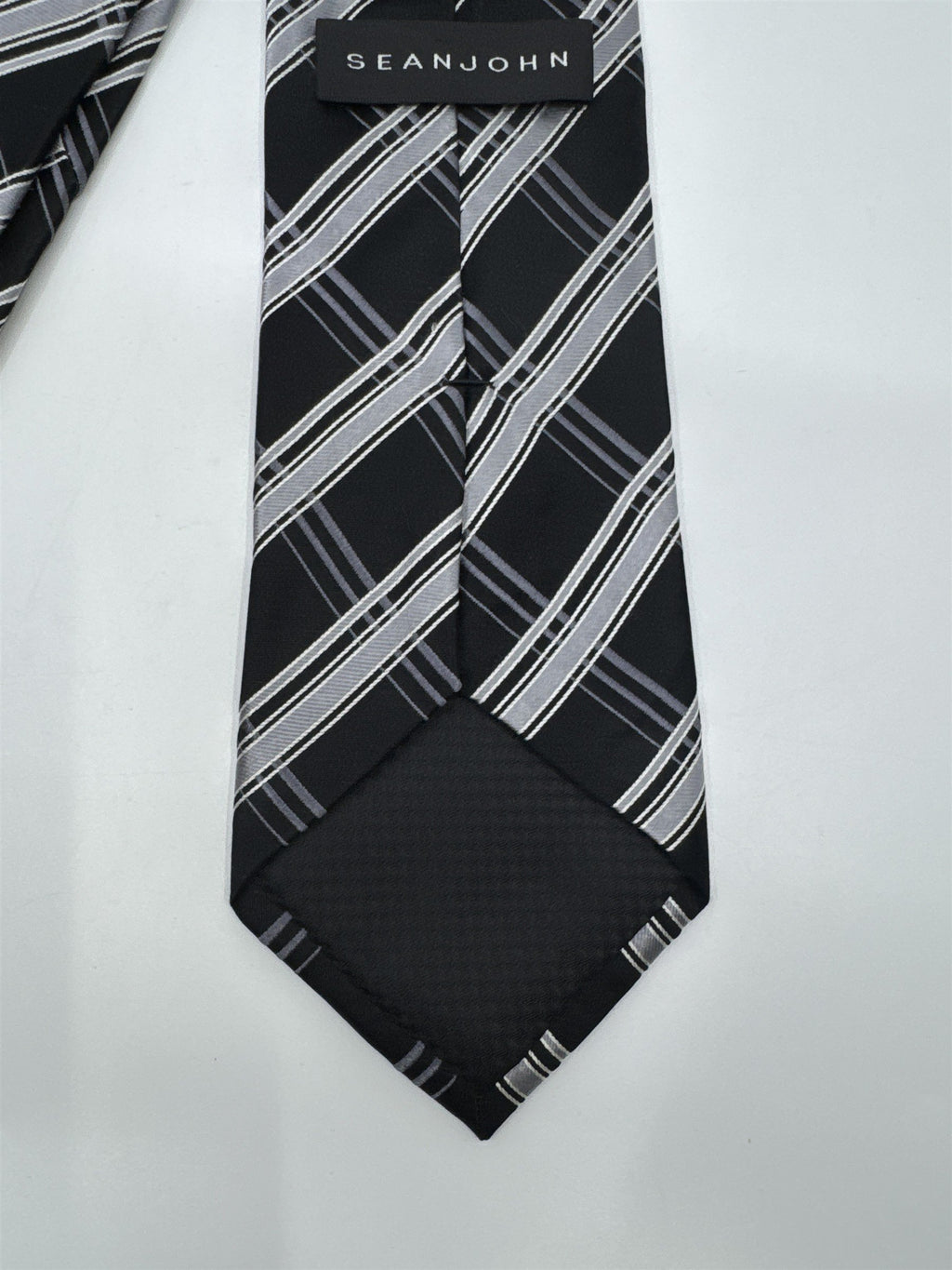 Sean John Black and Grey Striped Men's Neck Tie