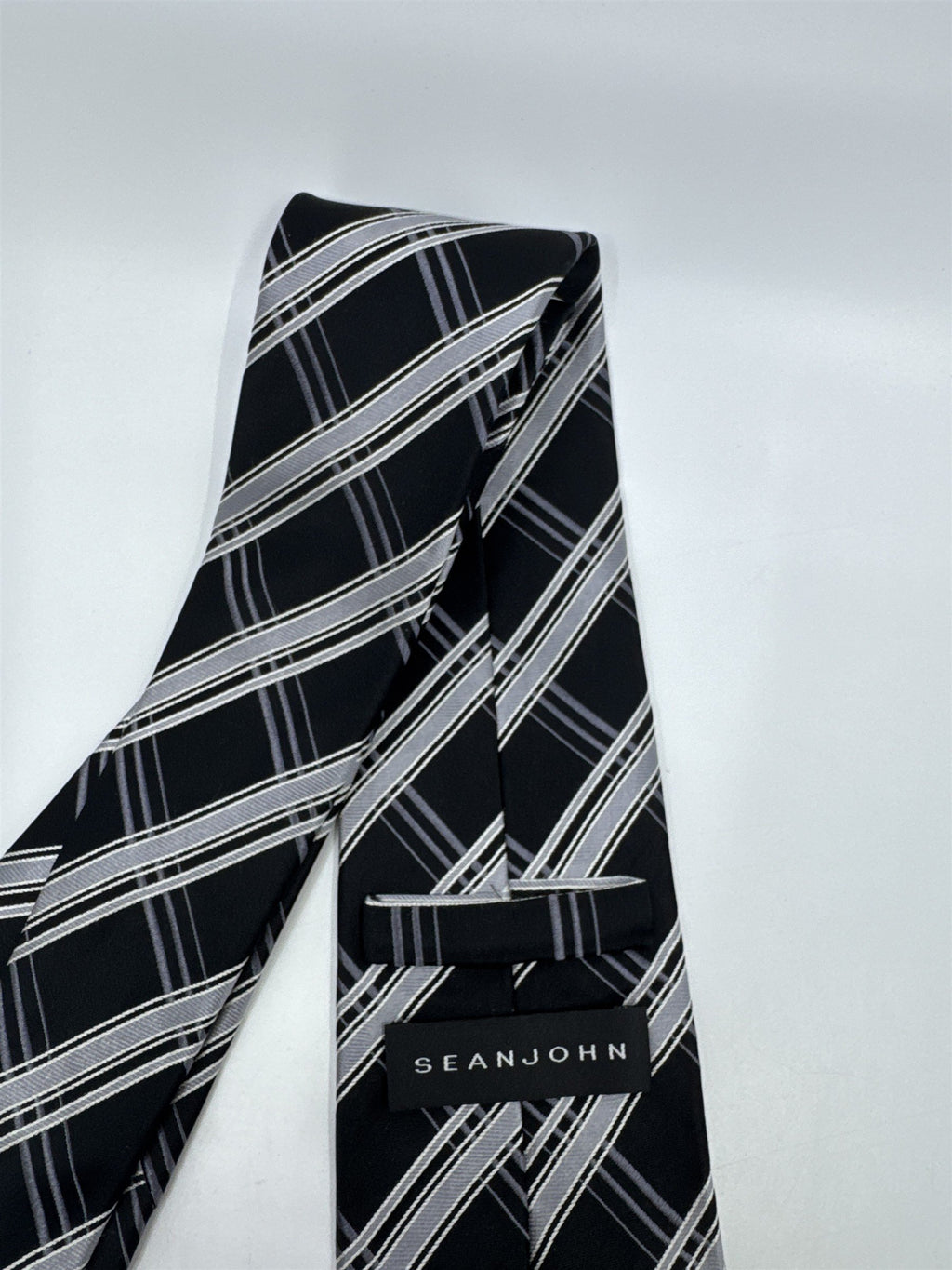 Sean John Black and Grey Striped Men's Neck Tie