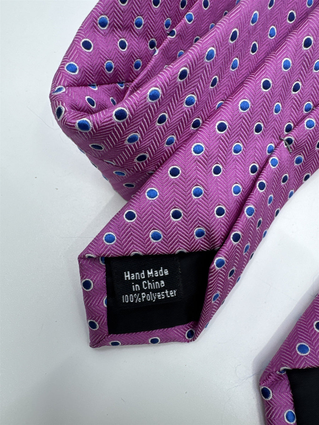 Dockers Pink Men's Neck Tie W/ Blue Circles