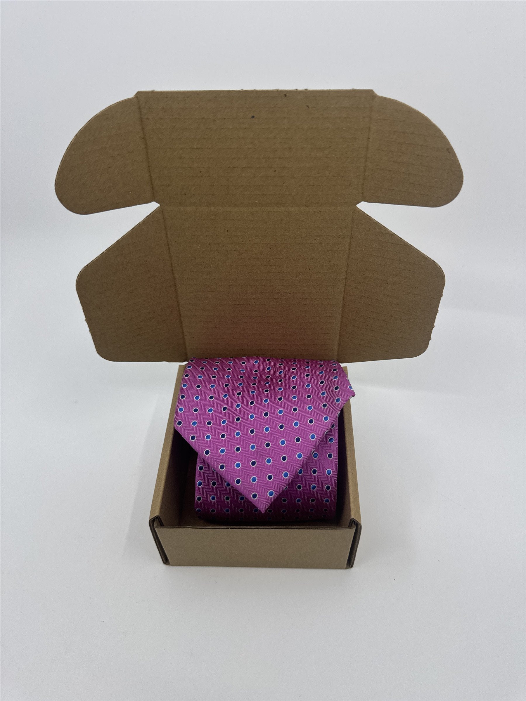 Dockers Pink Men's Neck Tie W/ Blue Circles