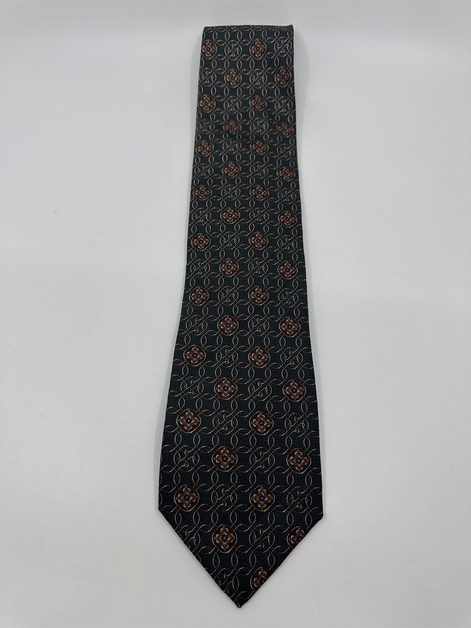 Today's Man Made In Italy Green and Orange Medallion Patten Men's Neck Tie