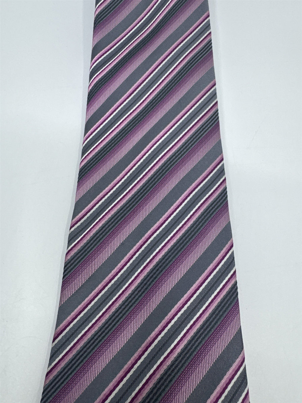 Pink And Silver Striped Geoffrey Beene Men's Neck Tie