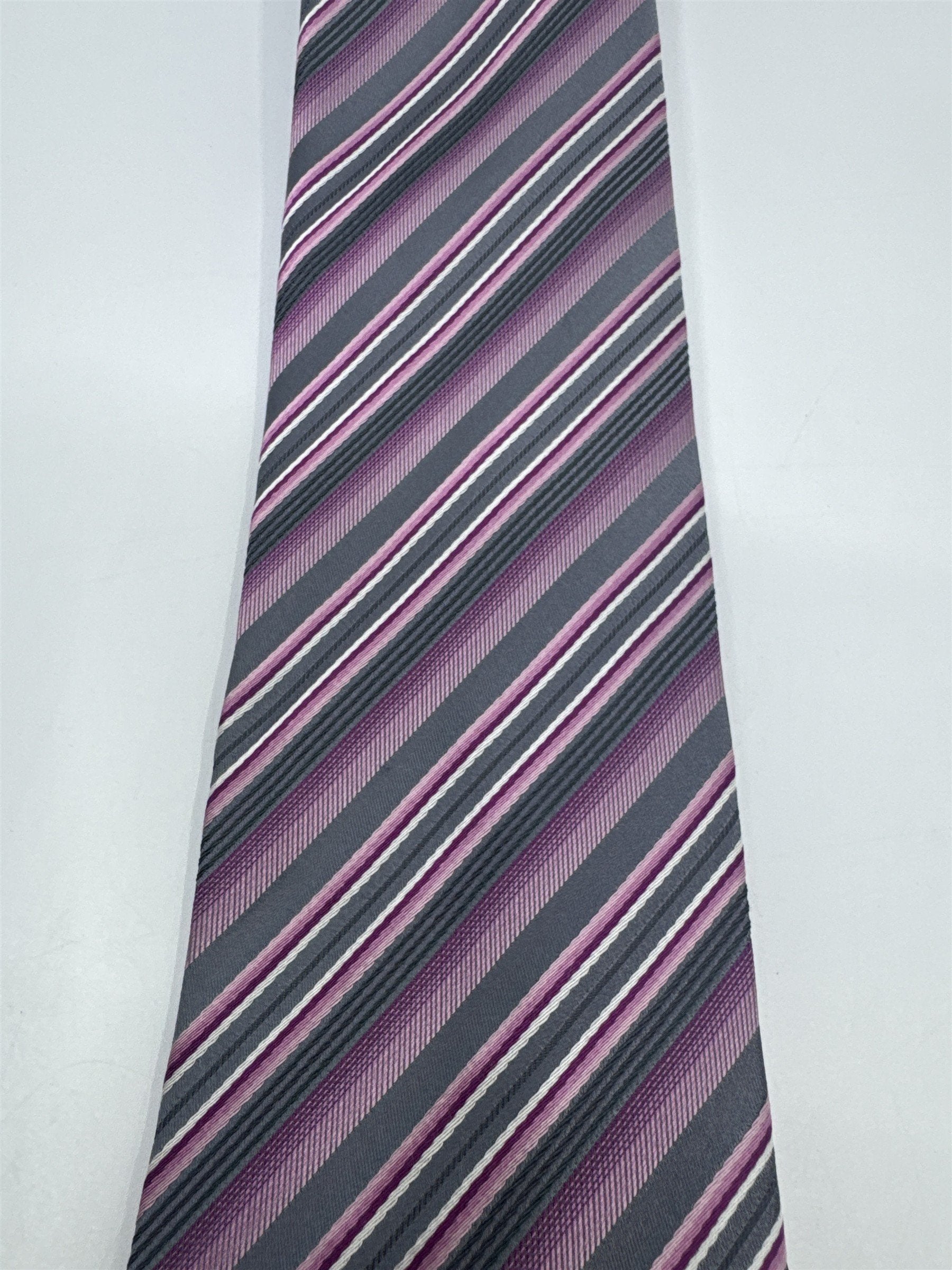 Pink And Silver Striped Geoffrey Beene Men's Neck Tie