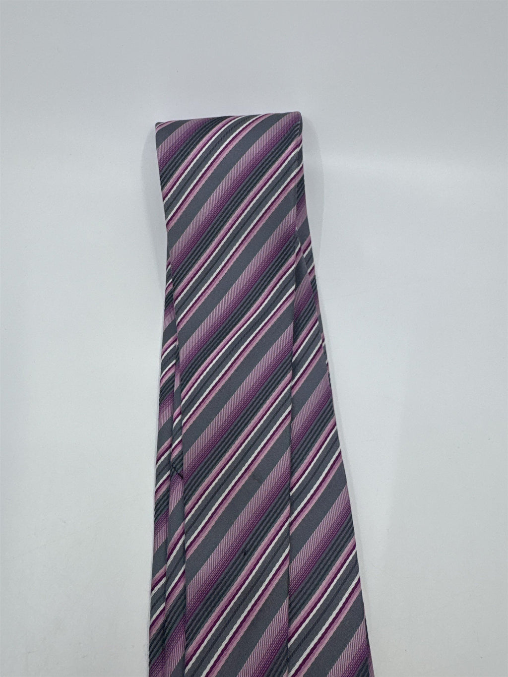 Pink And Silver Striped Geoffrey Beene Men's Neck Tie