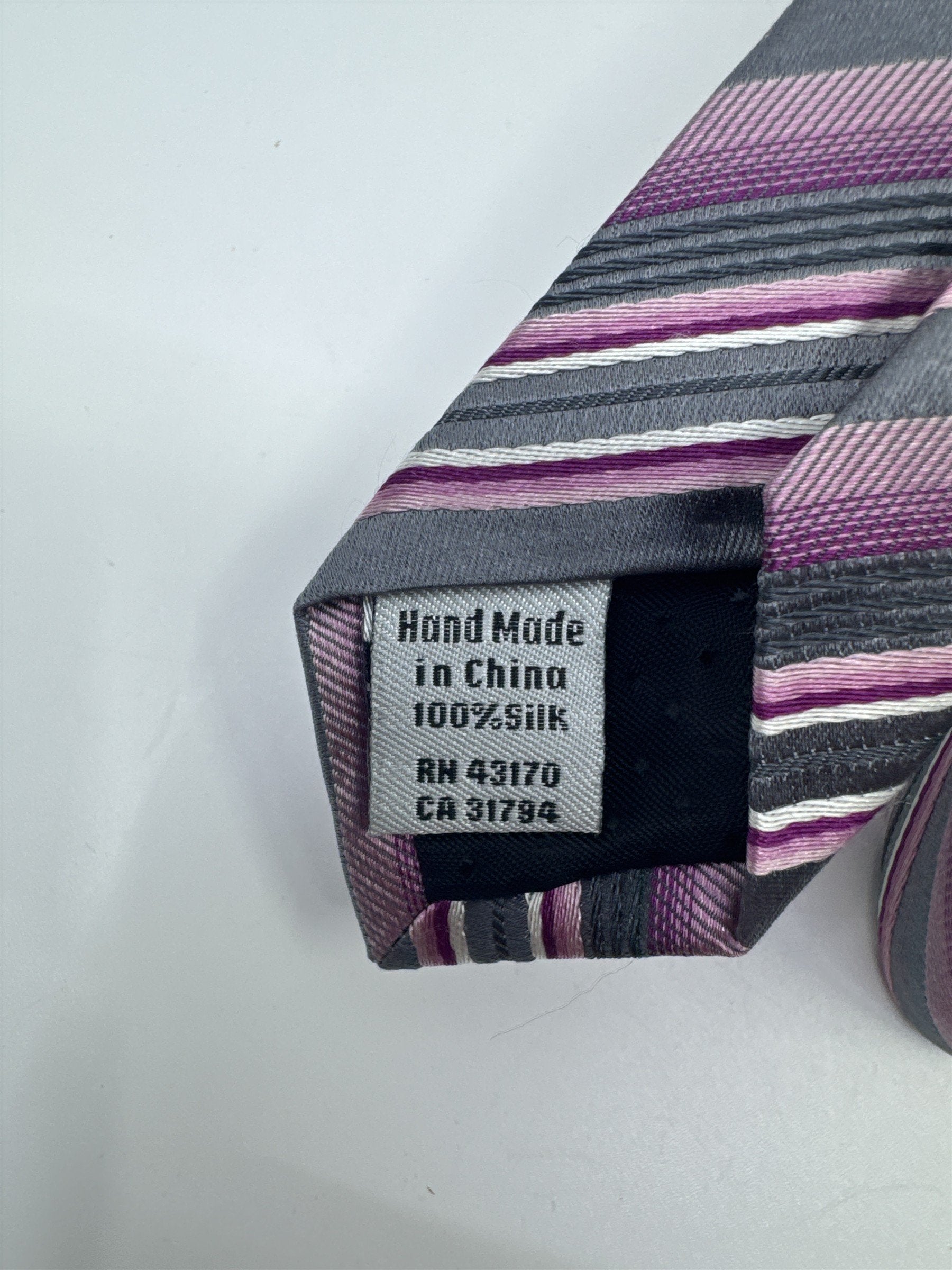 Pink And Silver Striped Geoffrey Beene Men's Neck Tie