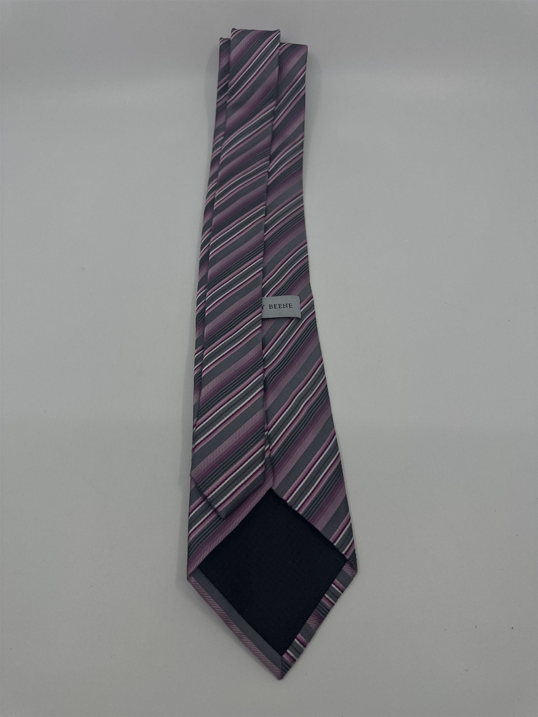 Pink And Silver Striped Geoffrey Beene Men's Neck Tie