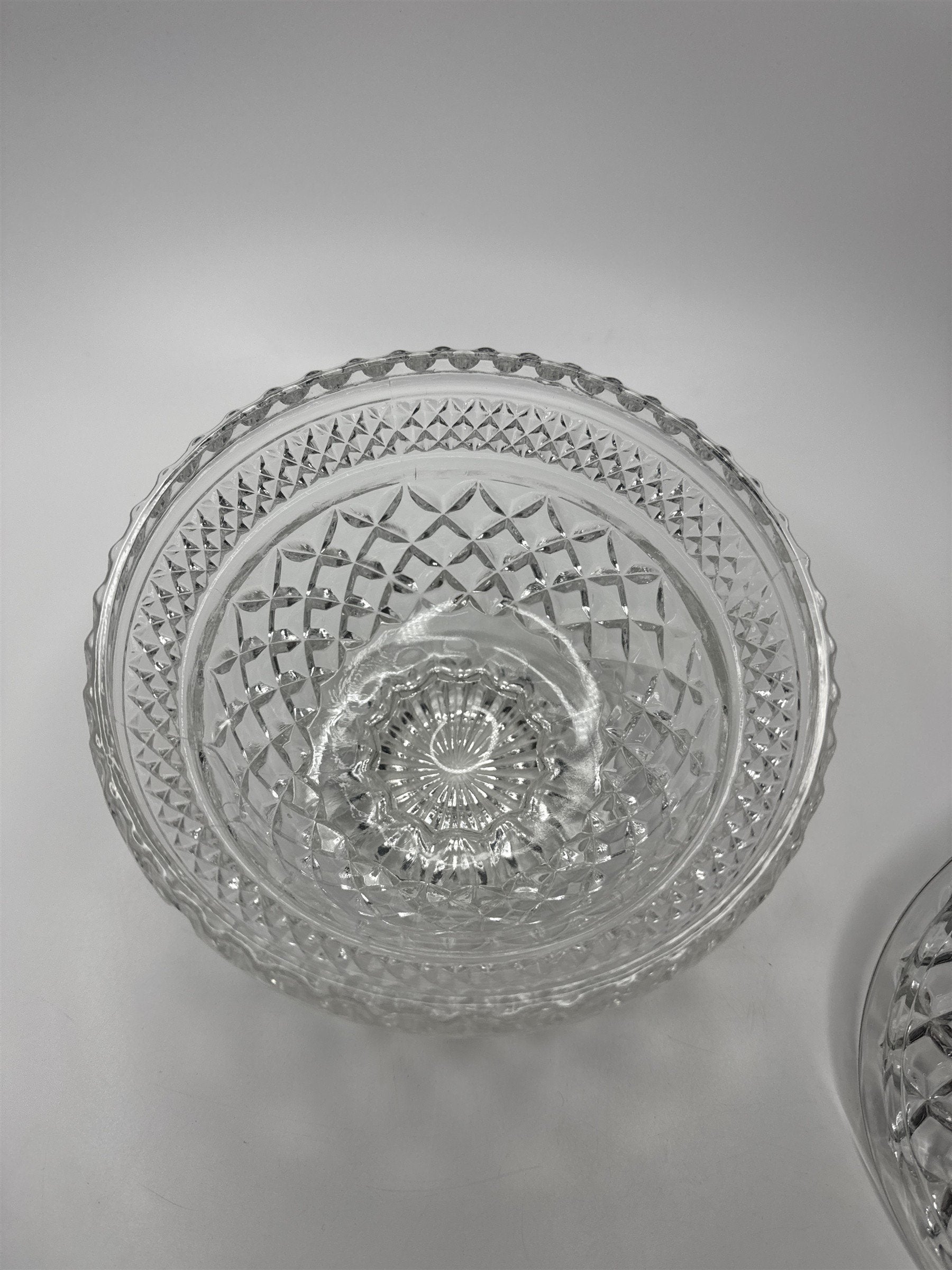 Vintage Anchor Hocking Wexford Covered Pedestal Candy Dish