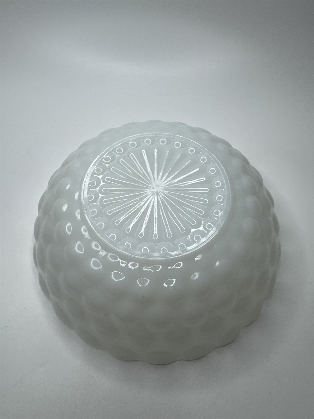 Vtg Anchor Hocking Milk Glass Serving Dish Bubble Bulls Eye Bowl 8" Fruit Bowl