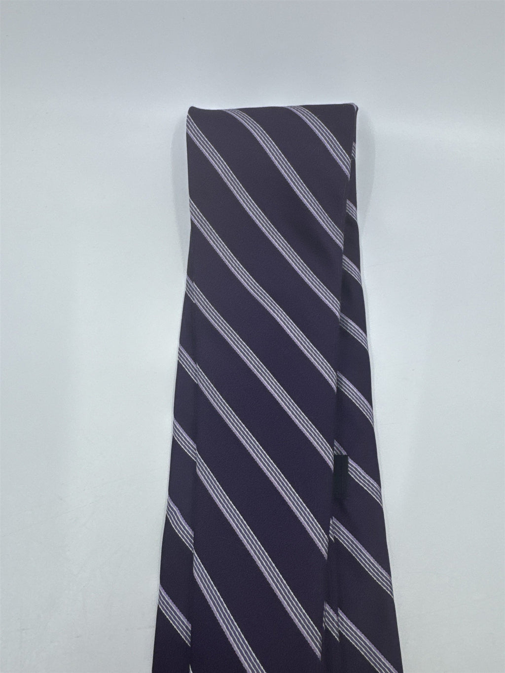 Donna Karan New York Purple Men's Neck Tie W/ Silver/White Stripes
