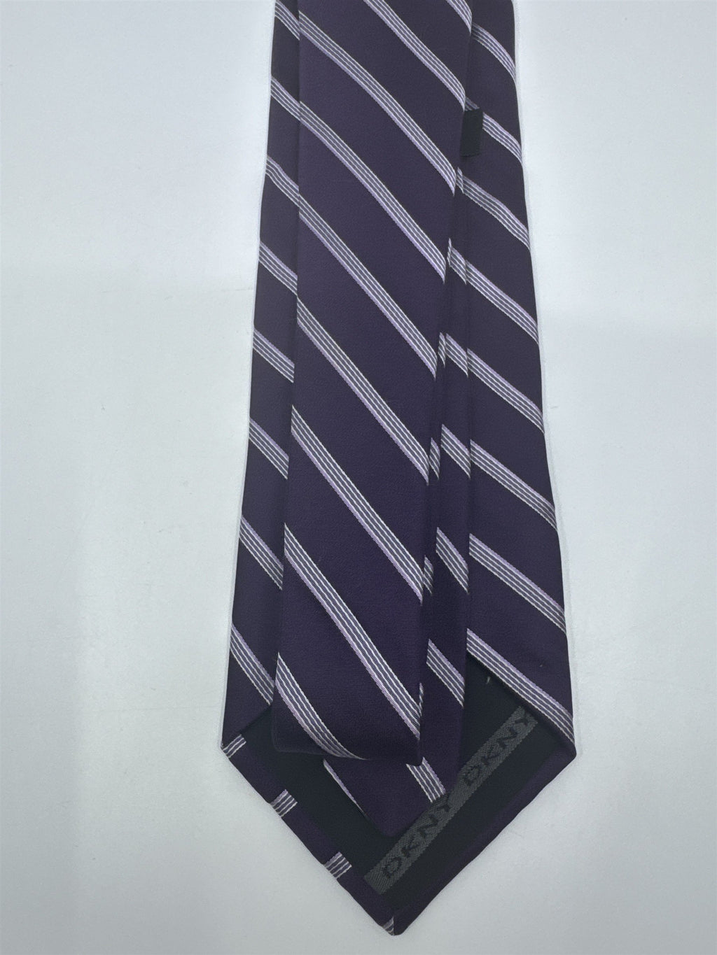 Donna Karan New York Purple Men's Neck Tie W/ Silver/White Stripes