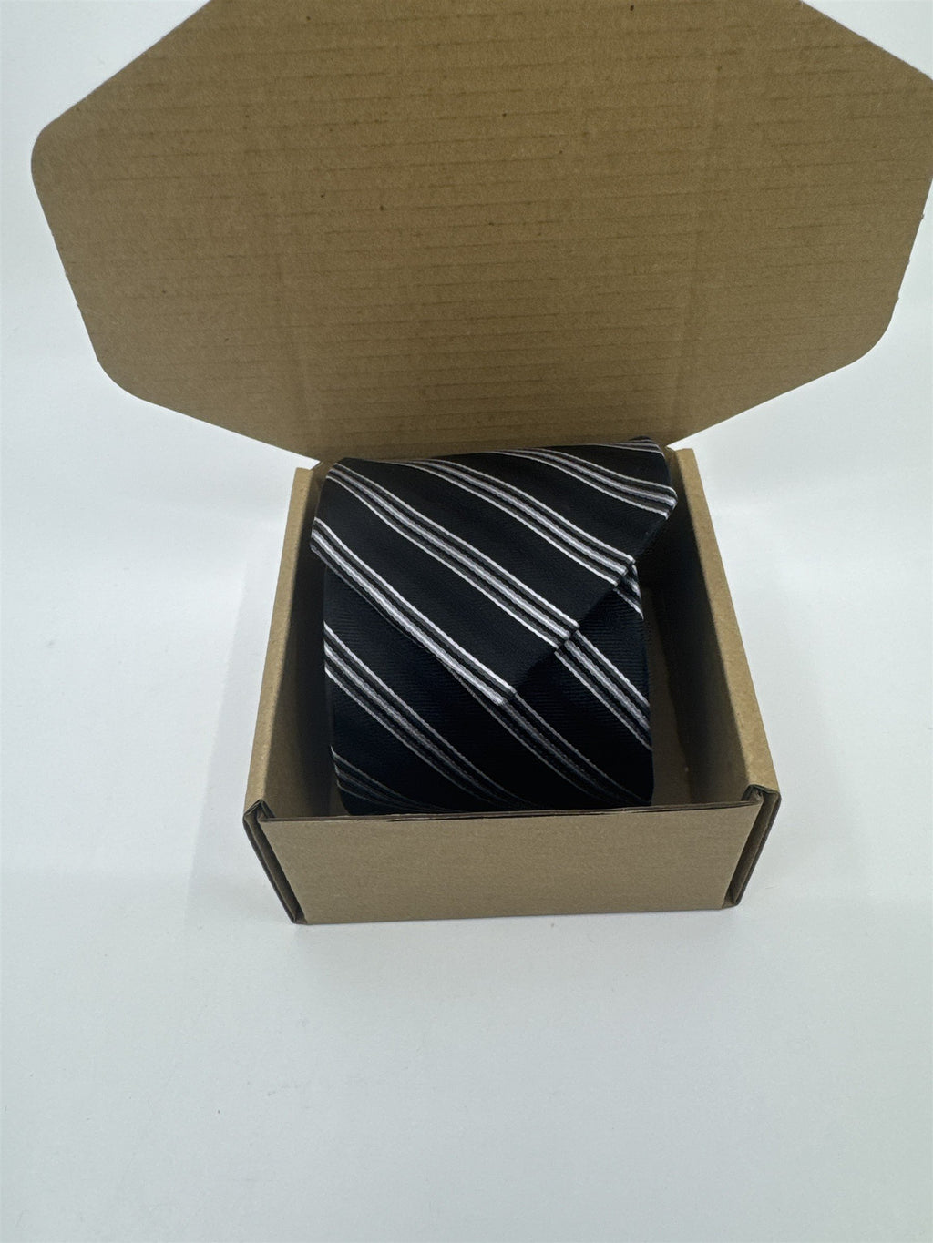 Stafford Tailored Culture Black, White And Silver Men's Neck Tie
