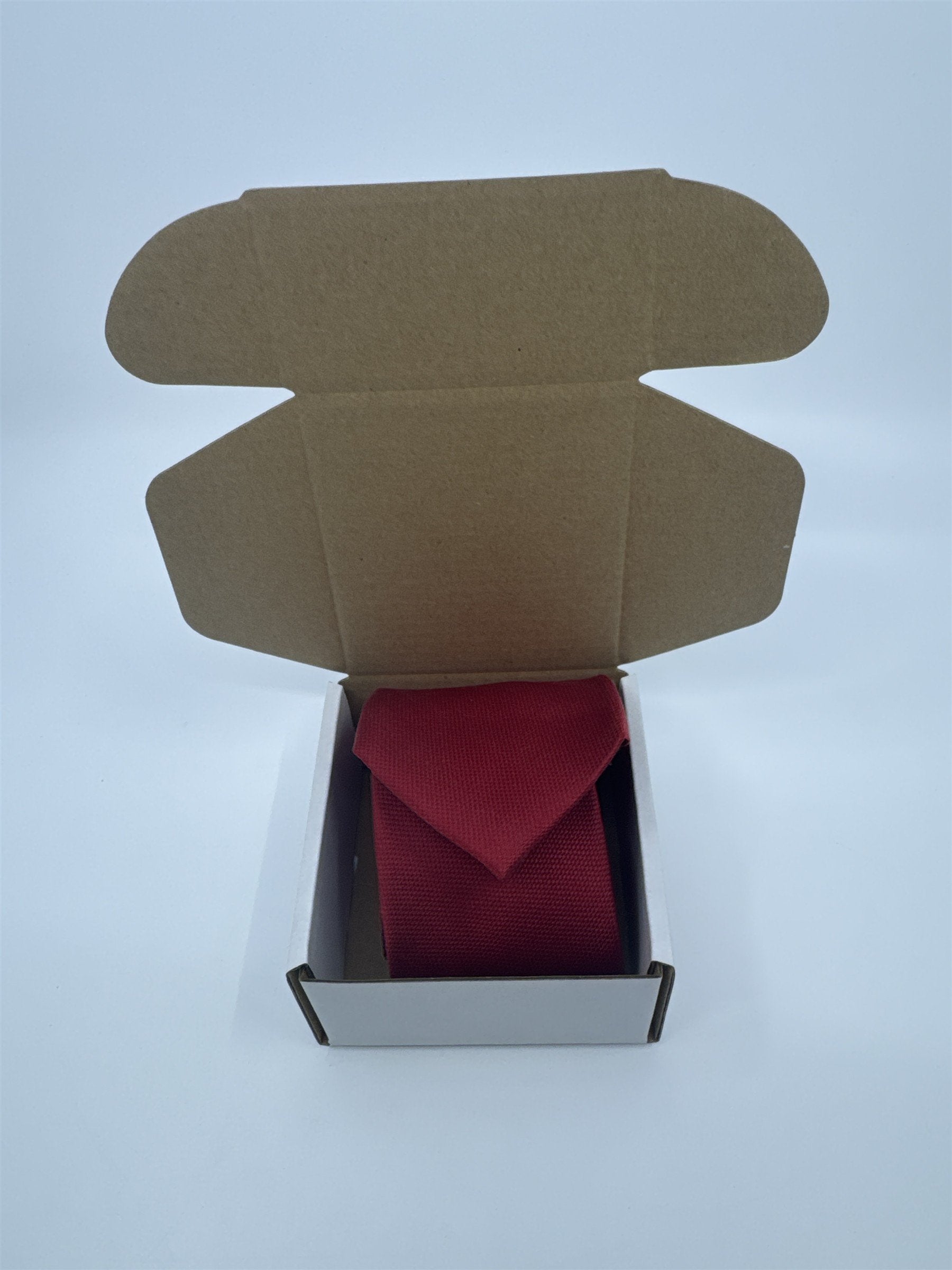 Nautica 100% Silk Red Men's Neck Tie