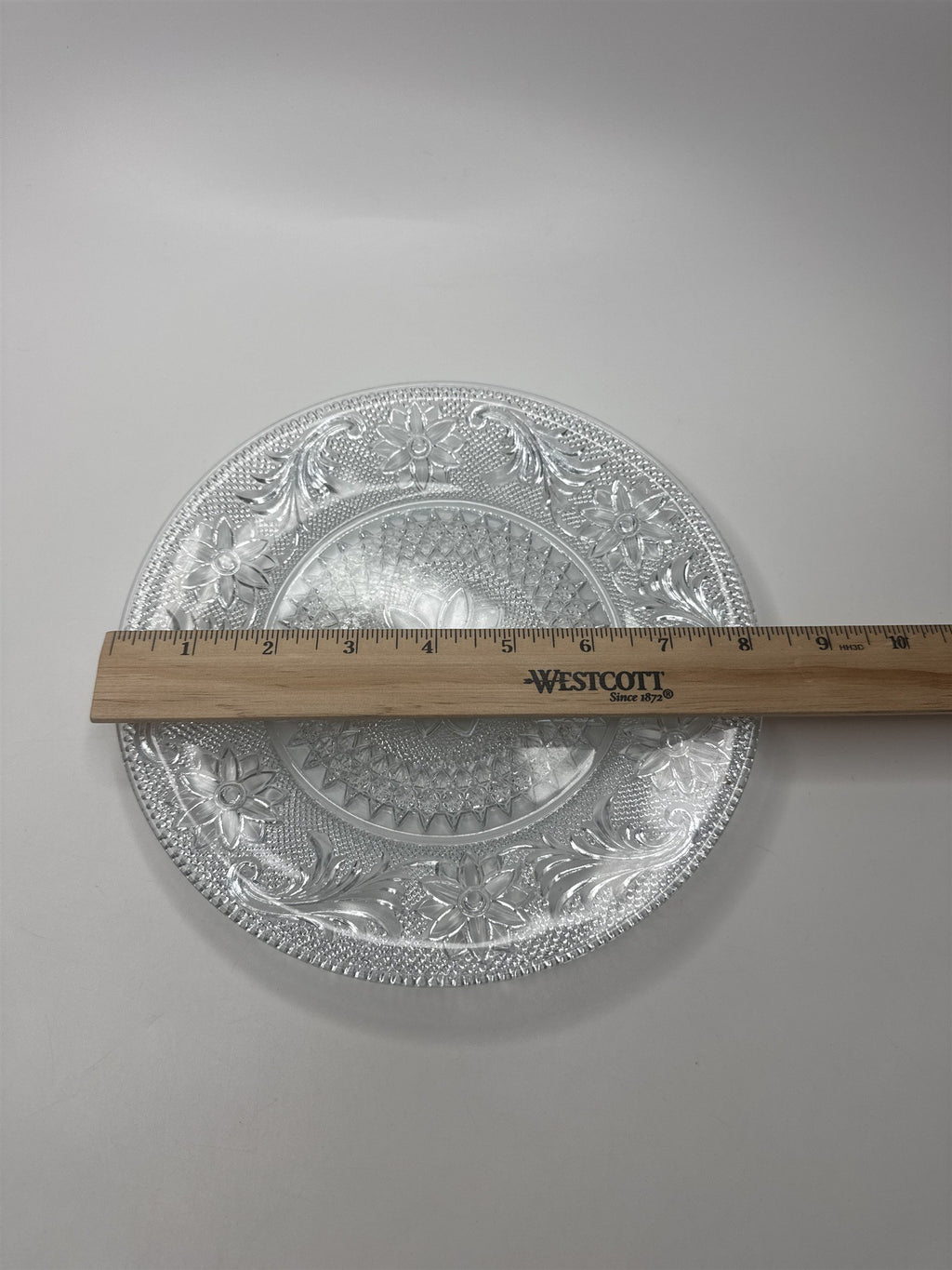 Vintage Indiana Glass Crystal Depression Daisy Tiara Snack Plate 8.25"