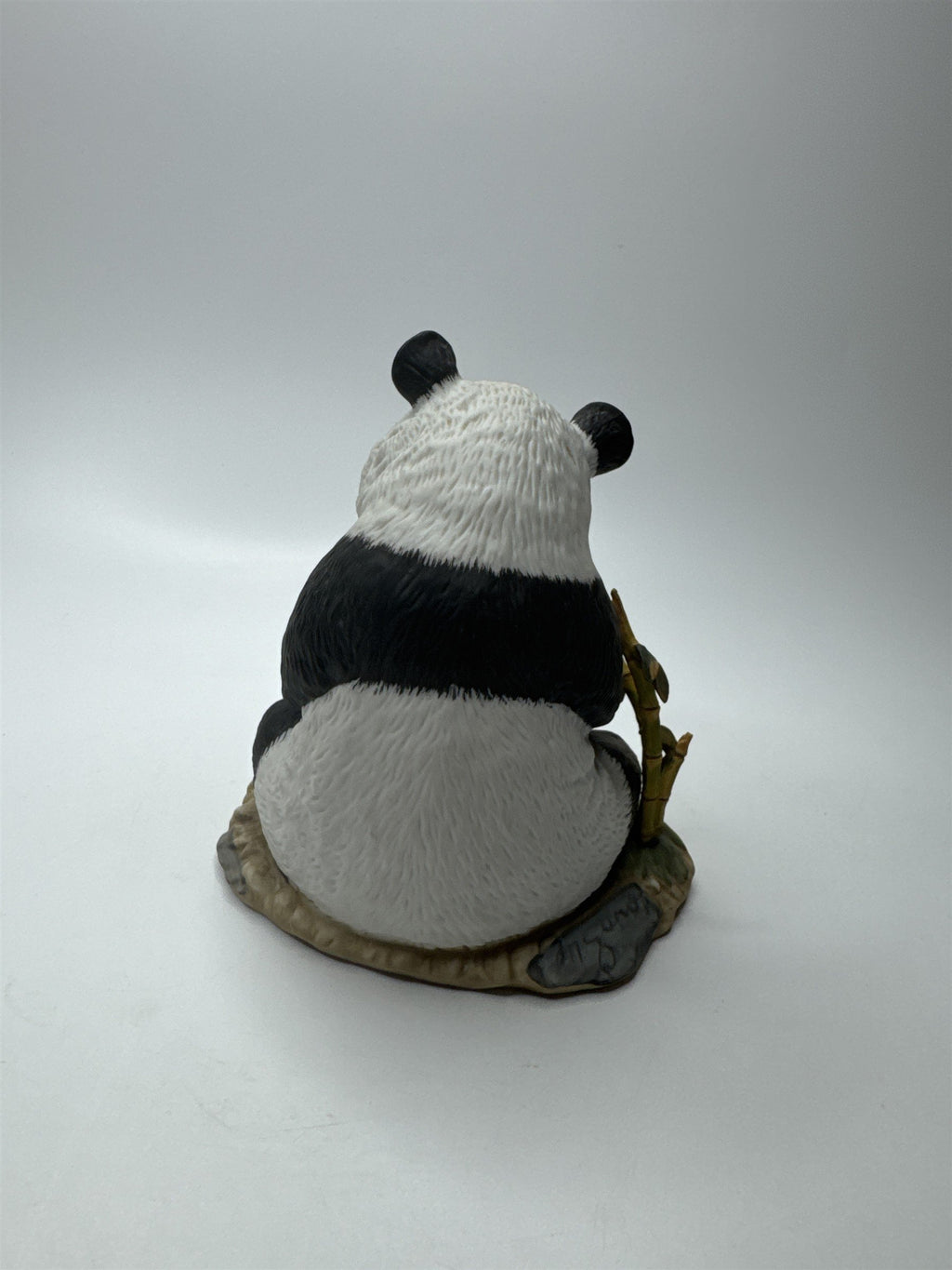 Vintage Masterpiece by Homco Home Interiors Porcelain Panda + Cub Figurine EUC