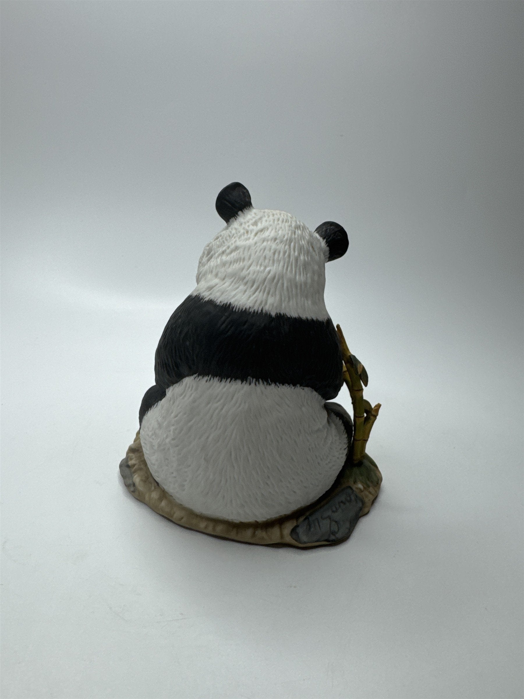 Vintage Masterpiece by Homco Home Interiors Porcelain Panda + Cub Figurine EUC