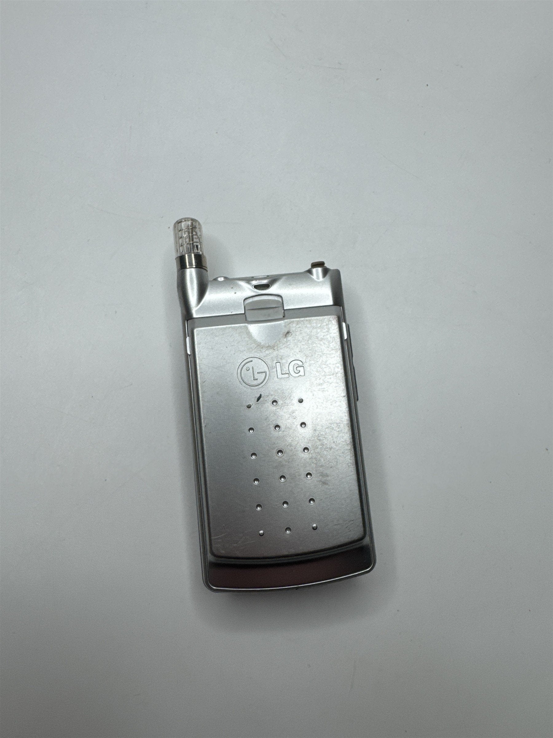 Vintage AT&T LG G4011 Flip Phone Cell Phone (Phone Only) Untested Nostalgic