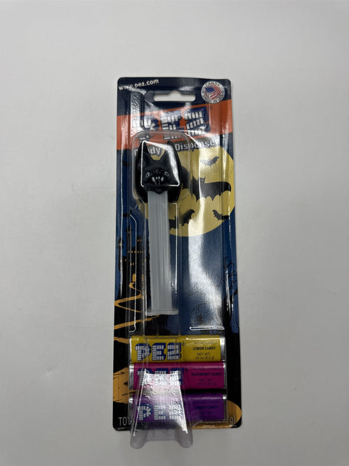 2010 Glow in the Dark Black Bat Halloween PEZ Candy Dispenser GLOWS