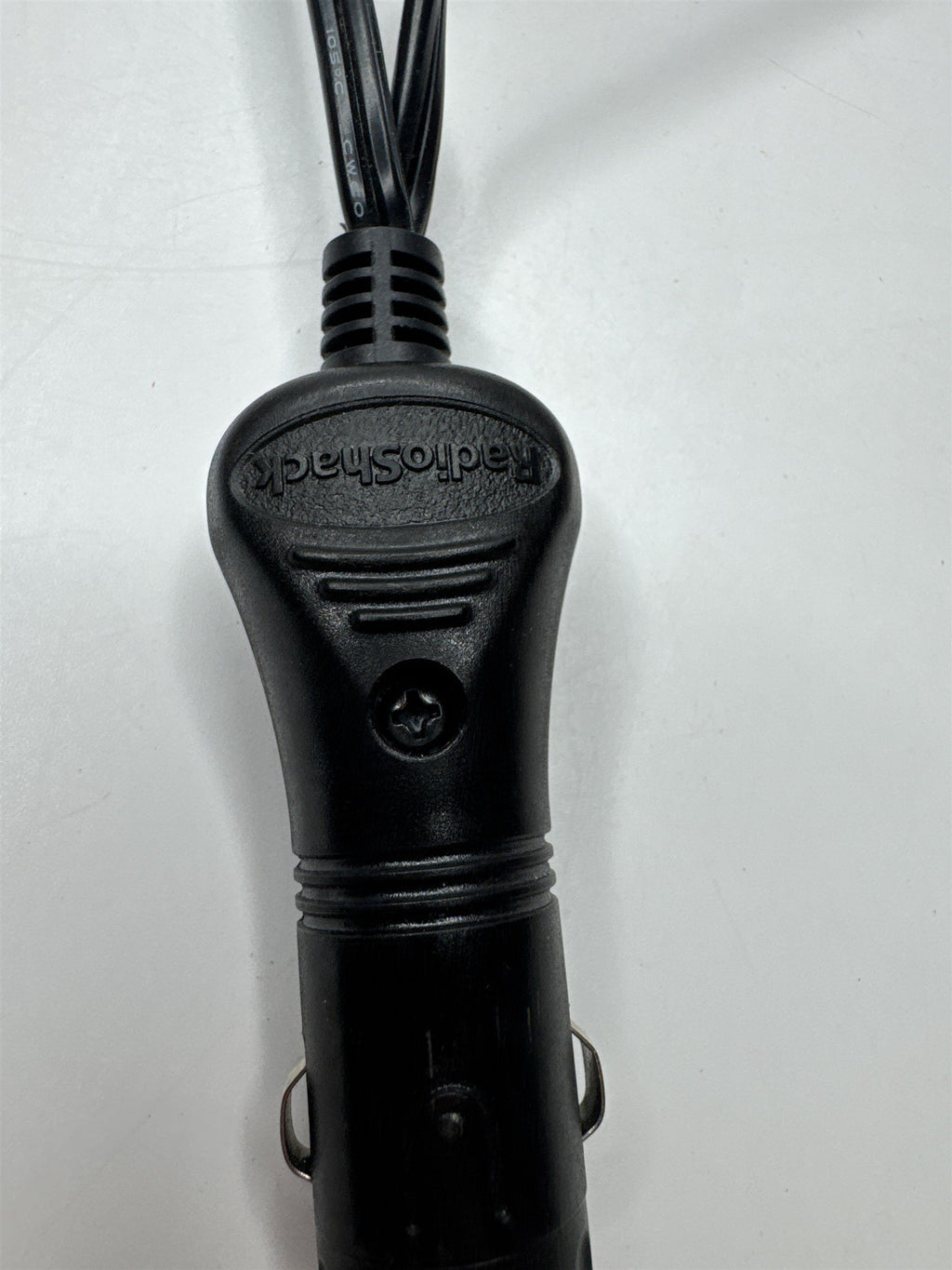 RadioShack Brand DC Y-Adapter for Cars Automobiles 10A 12VDC
