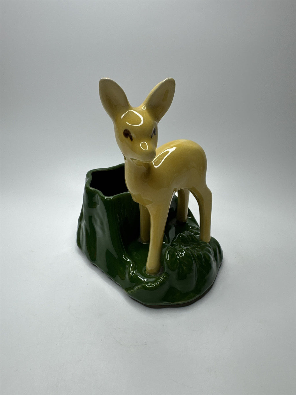 Vintage Shawnee Art Pottery Yellow Deer on Grass Planter USA #624 Planter