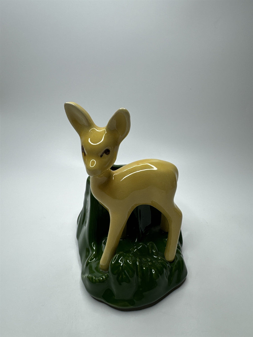 Vintage Shawnee Art Pottery Yellow Deer on Grass Planter USA #624 Planter
