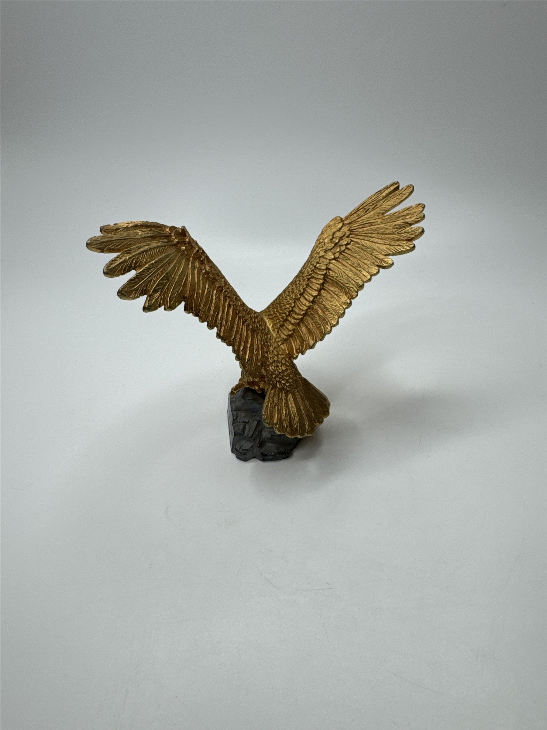 Carver E Tripp No. 1782C Eagle Statue Figurine Metal Gold-Toned Plated