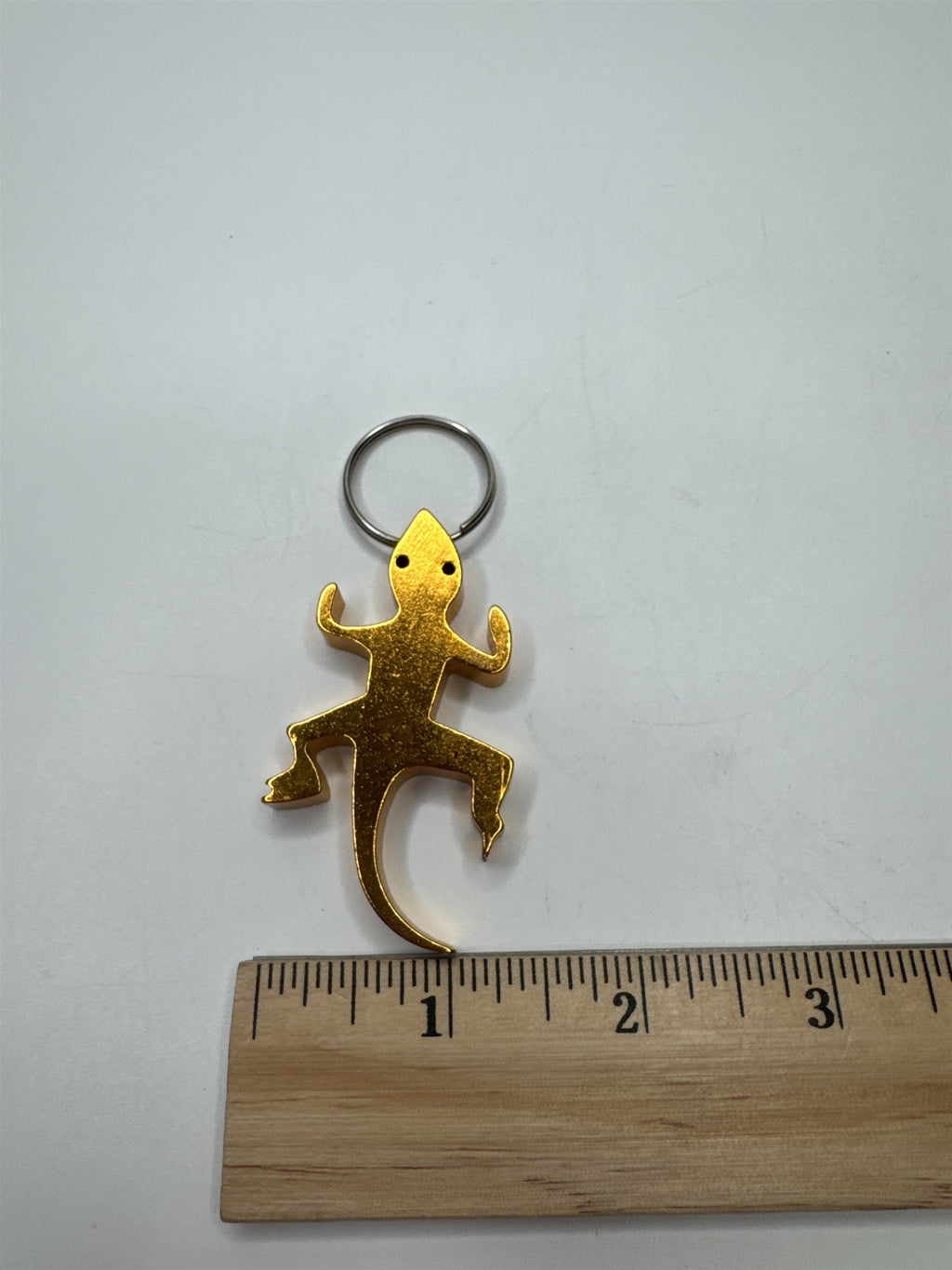 Vintage Orange Metal Lizard Gecko Keychain Keepsake Island Souvenir