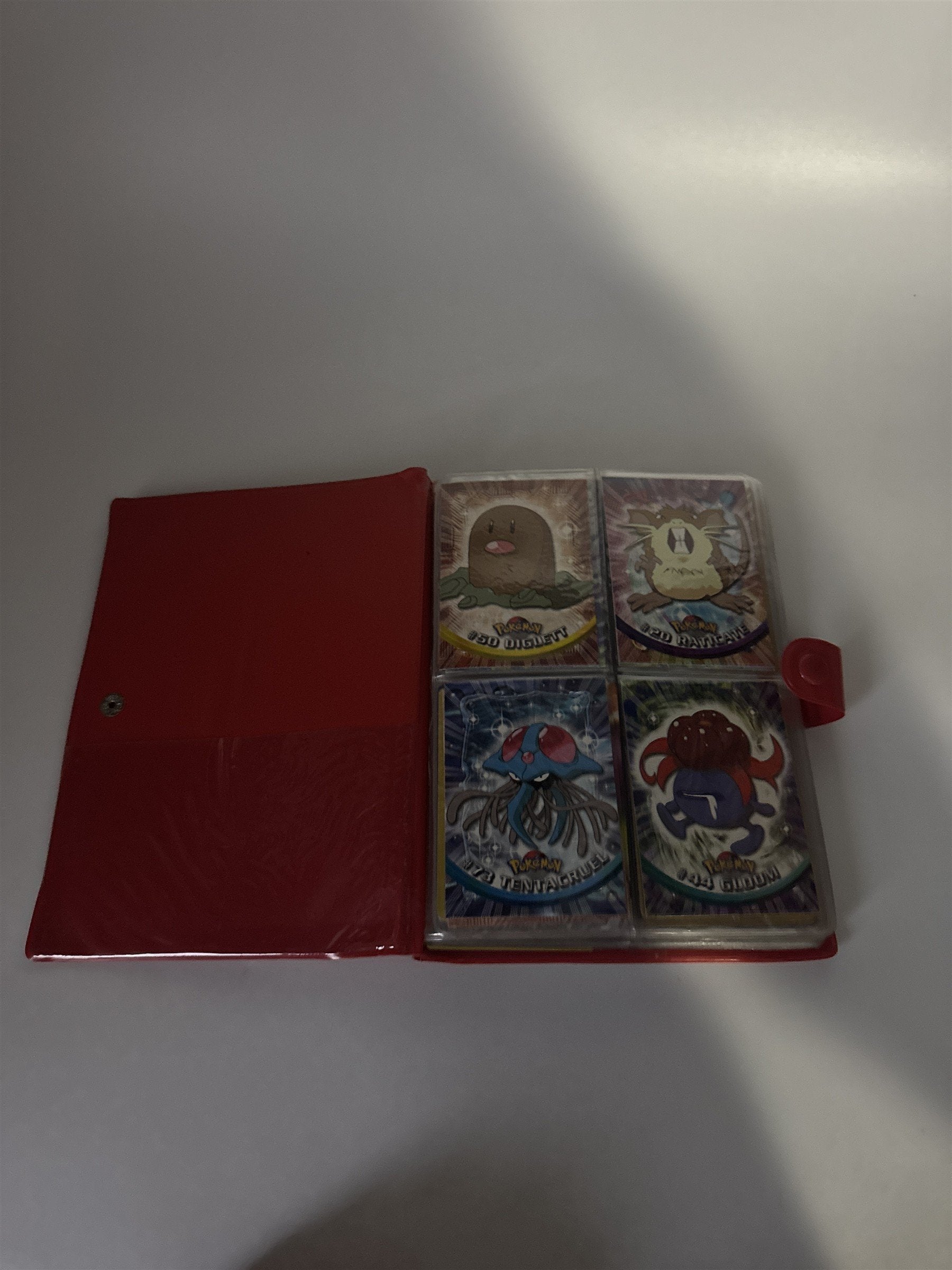 Pokémon Red Pikachu Binder Gotta Catch Card Lot Collection SEE PICS